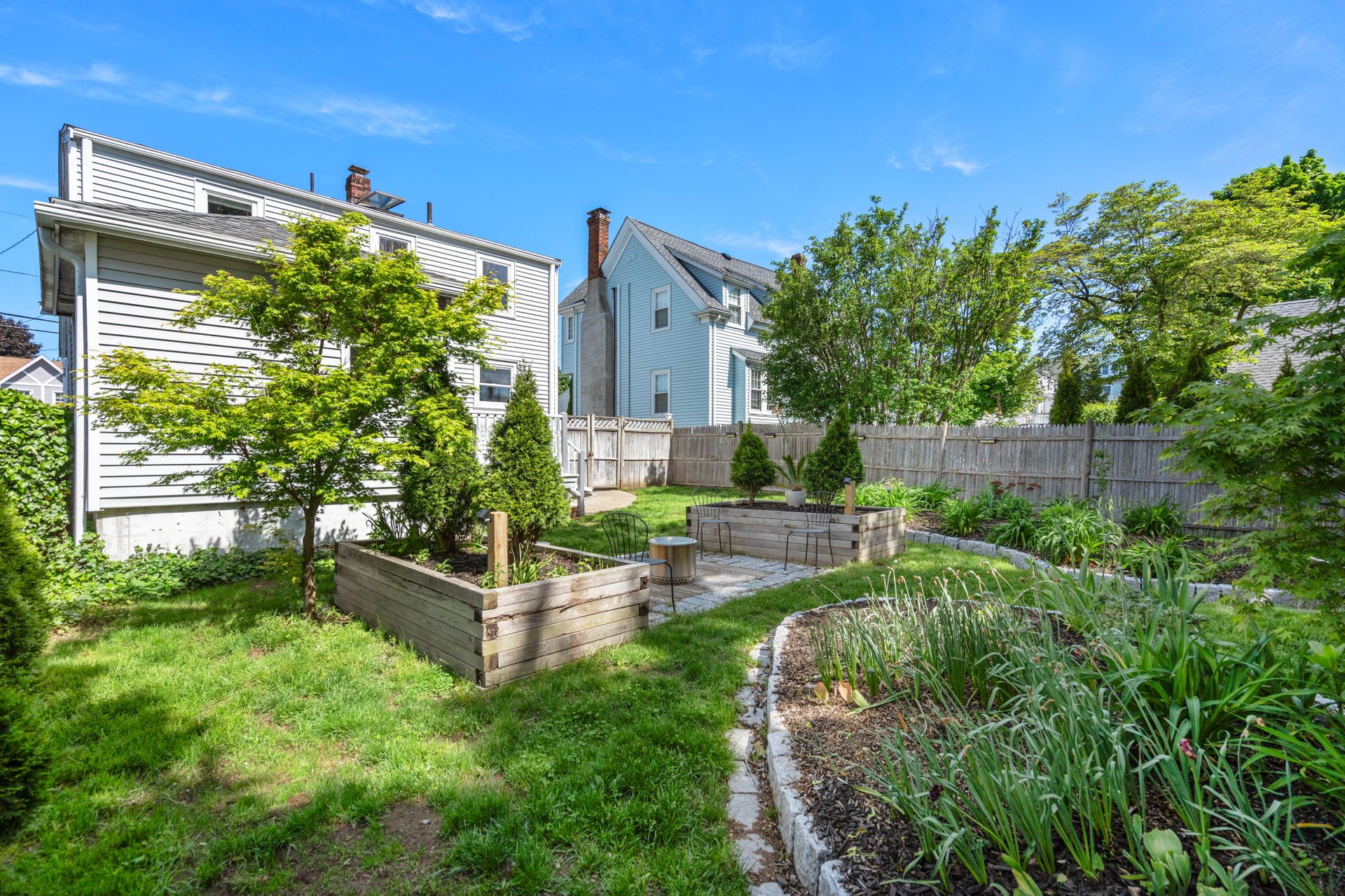 40 Stedman St.