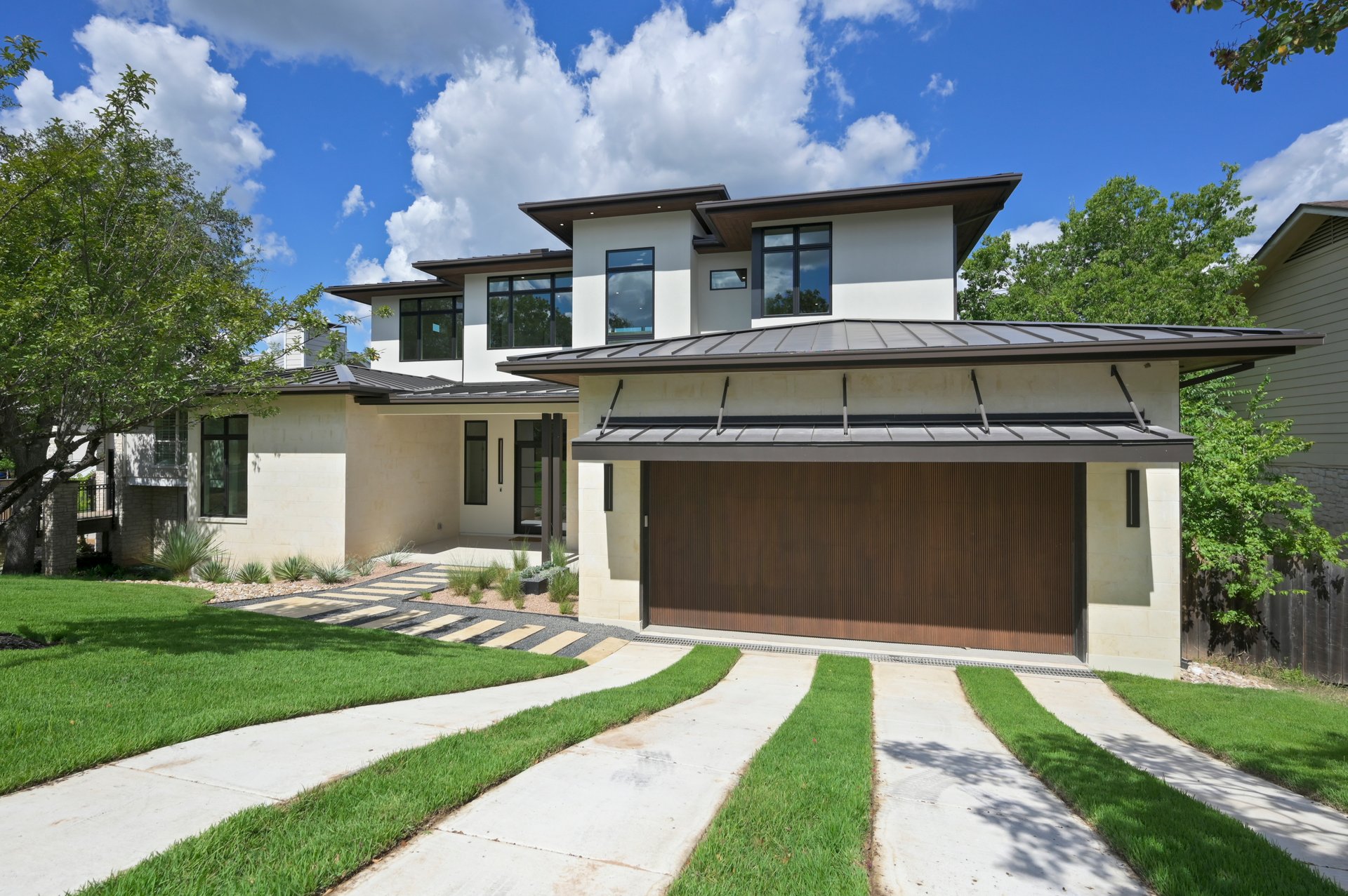3629 Peregrine Falcon Drive