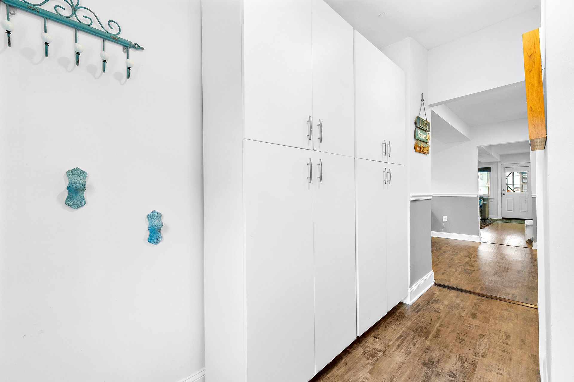 5 W Ave, Beach Haven