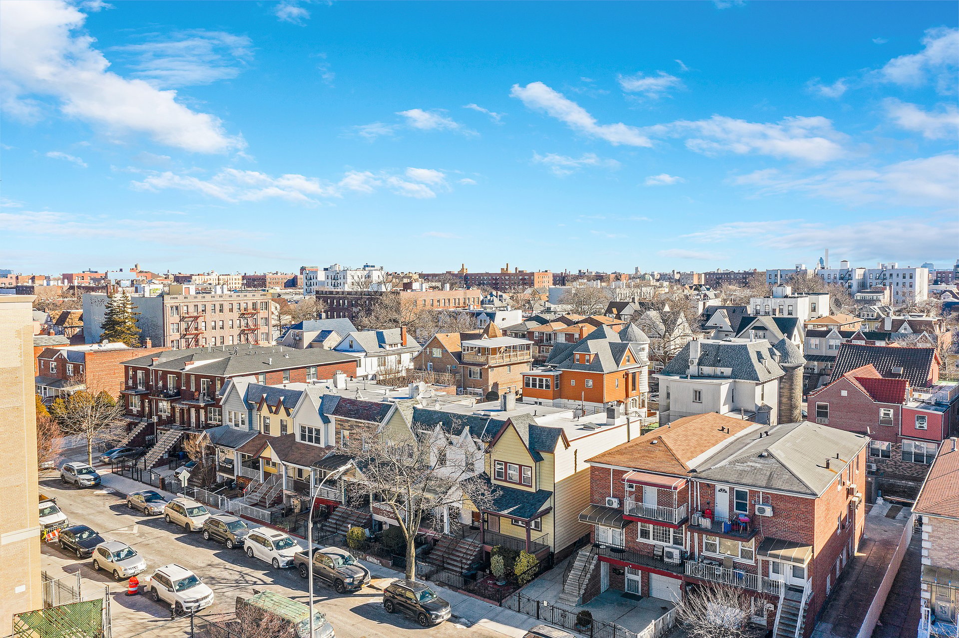 135 Bay 23 St
