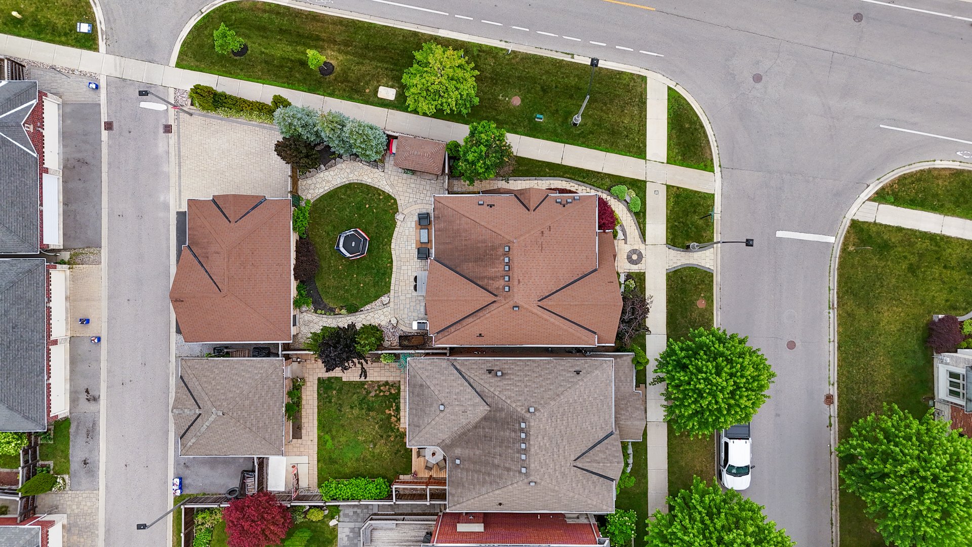 2 Glengordon Cres, Markham Ontario