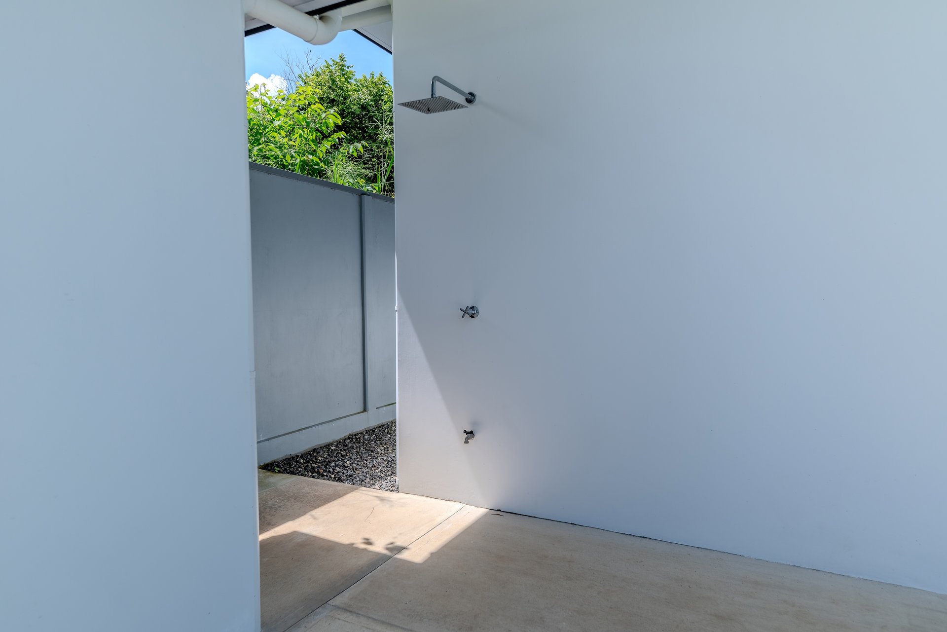 Modern 3-Bed, 3-Bath Home with Pool in Uvita – Walk to Town | Jardines del Sol