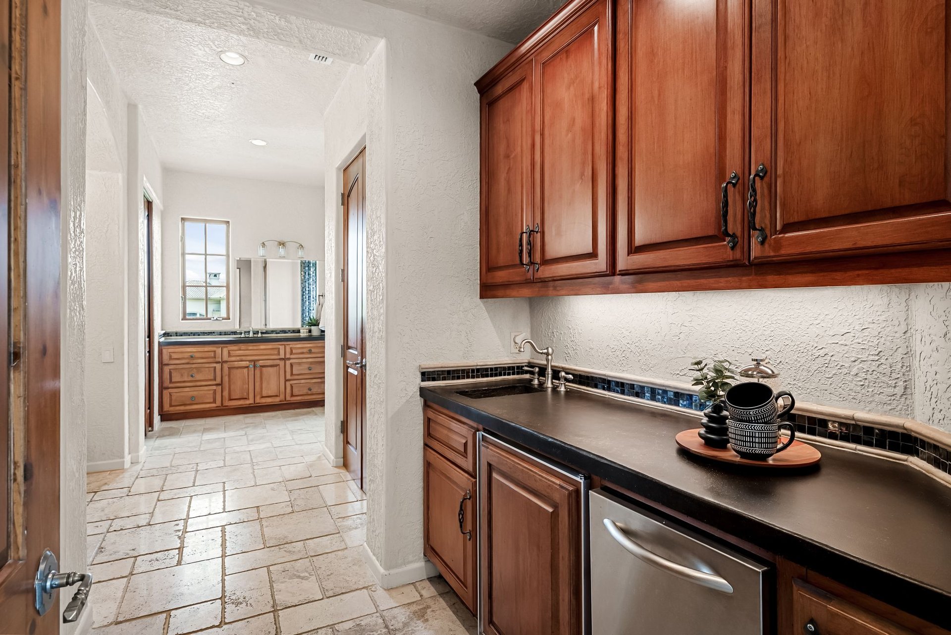 203 Bella Riva Dr
