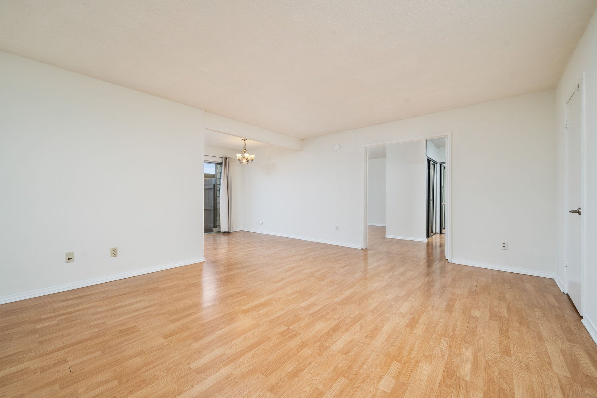 960 E Bonita Avenue 91