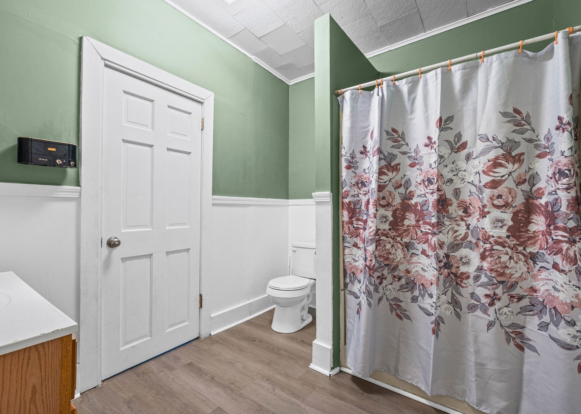 194-196 Pulteney St Geneva NY | 2-Unit Duplex for Sale