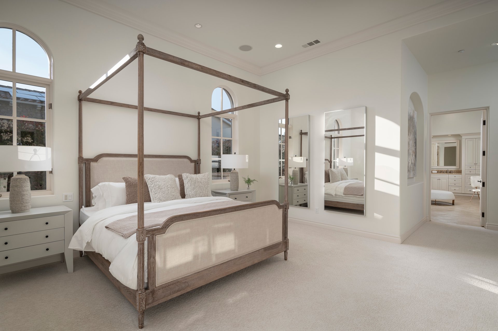 Luxury Living Redefined: Executive Rental in The Bridges