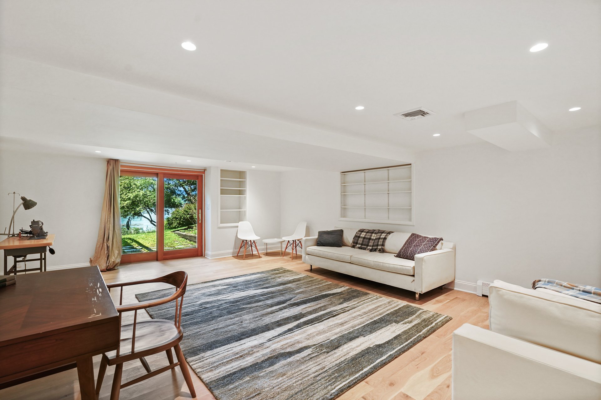 3 Truesdale Lake Drive