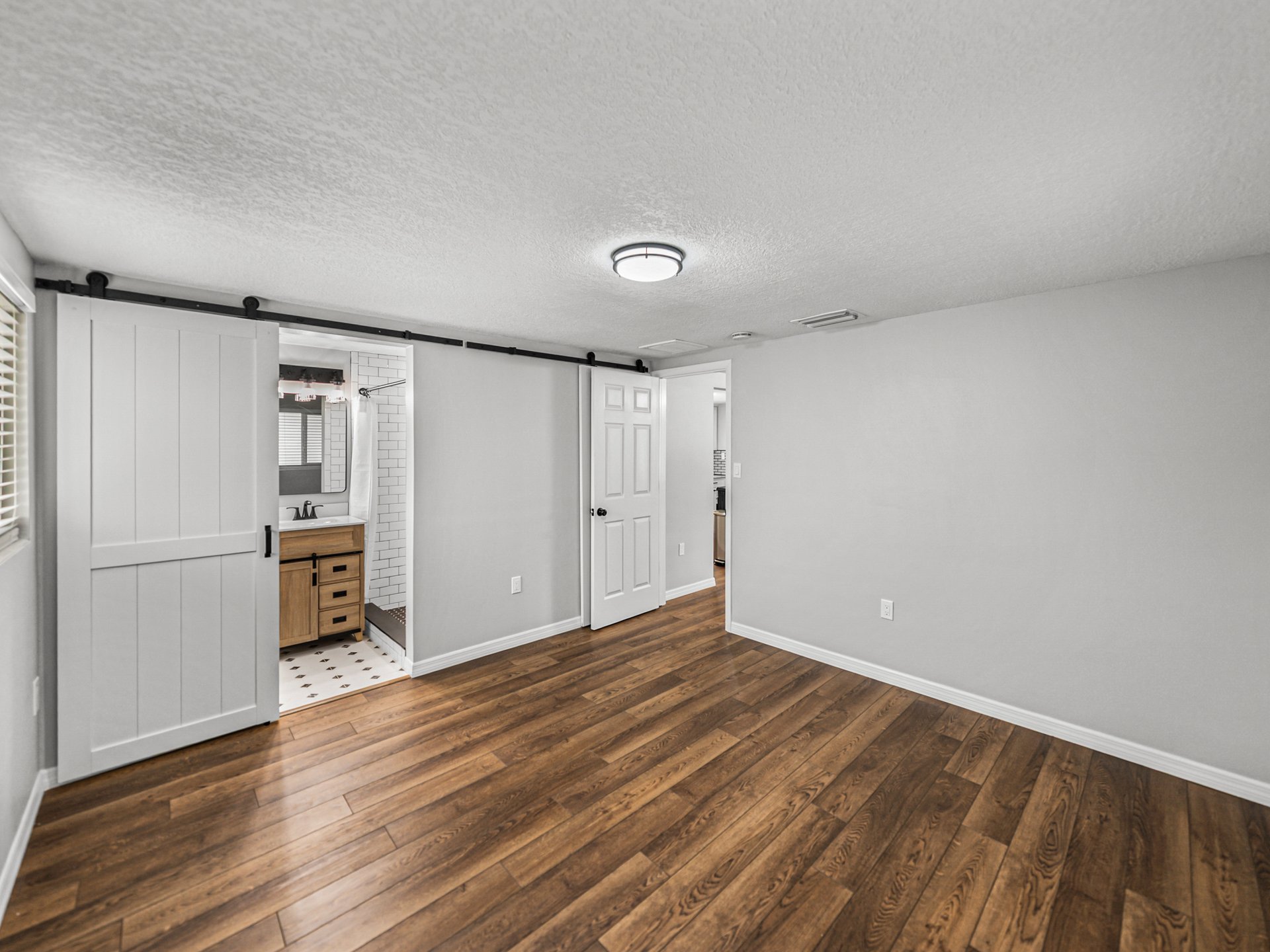 7824 LOTUS DR