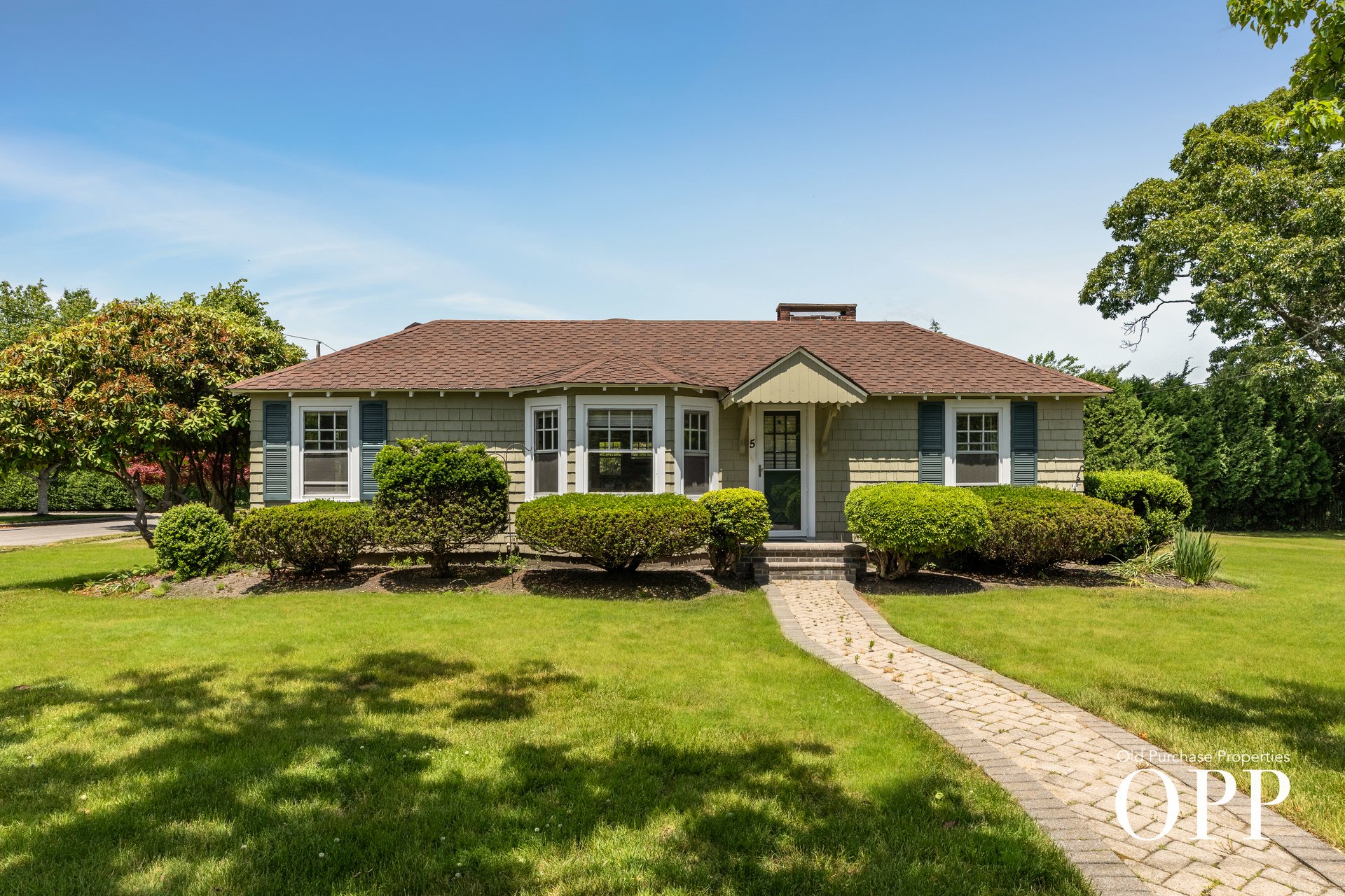 A Convenient Bellport Village Address