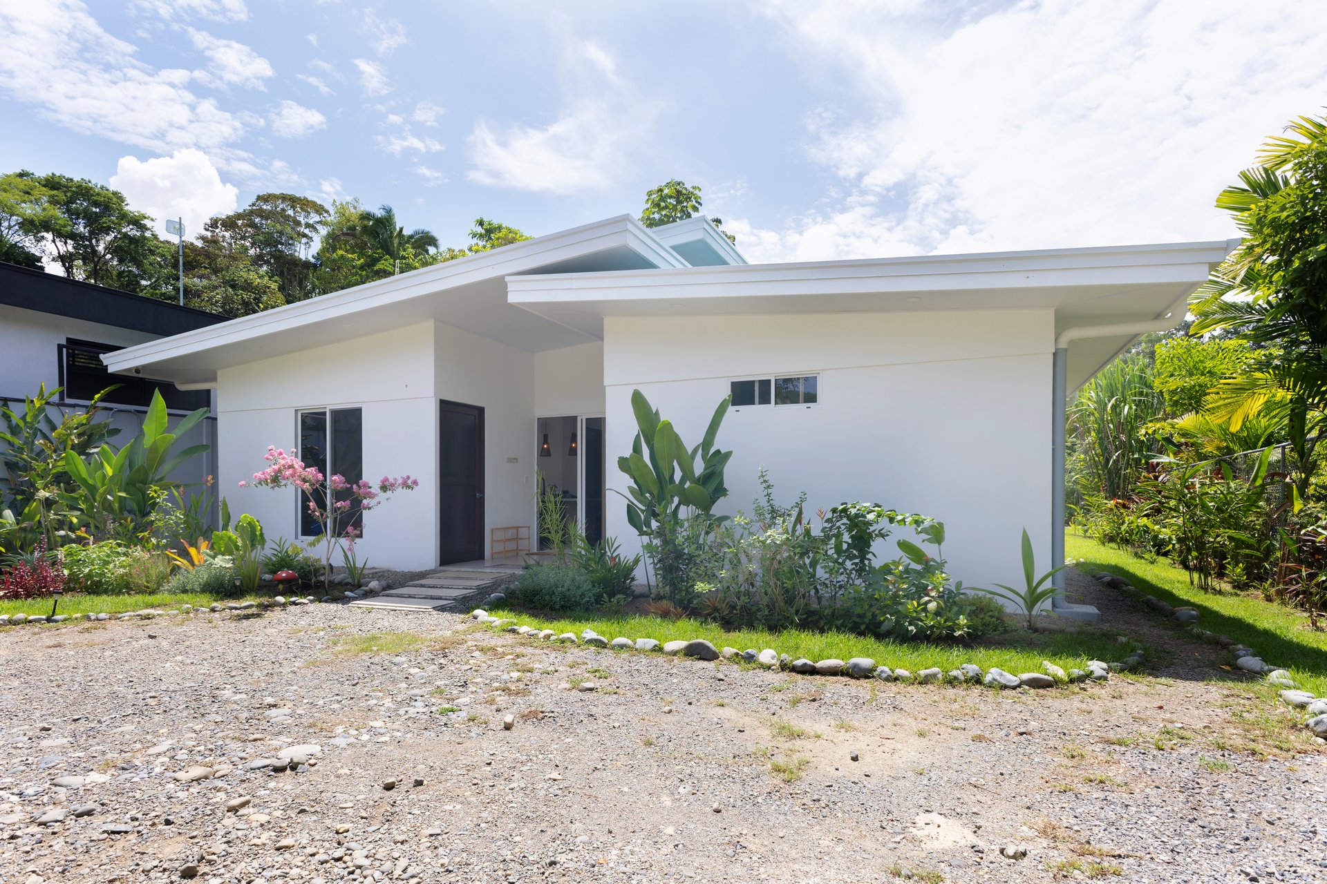 Modern 4-Bedroom Home Near Whale’s Tail Beach