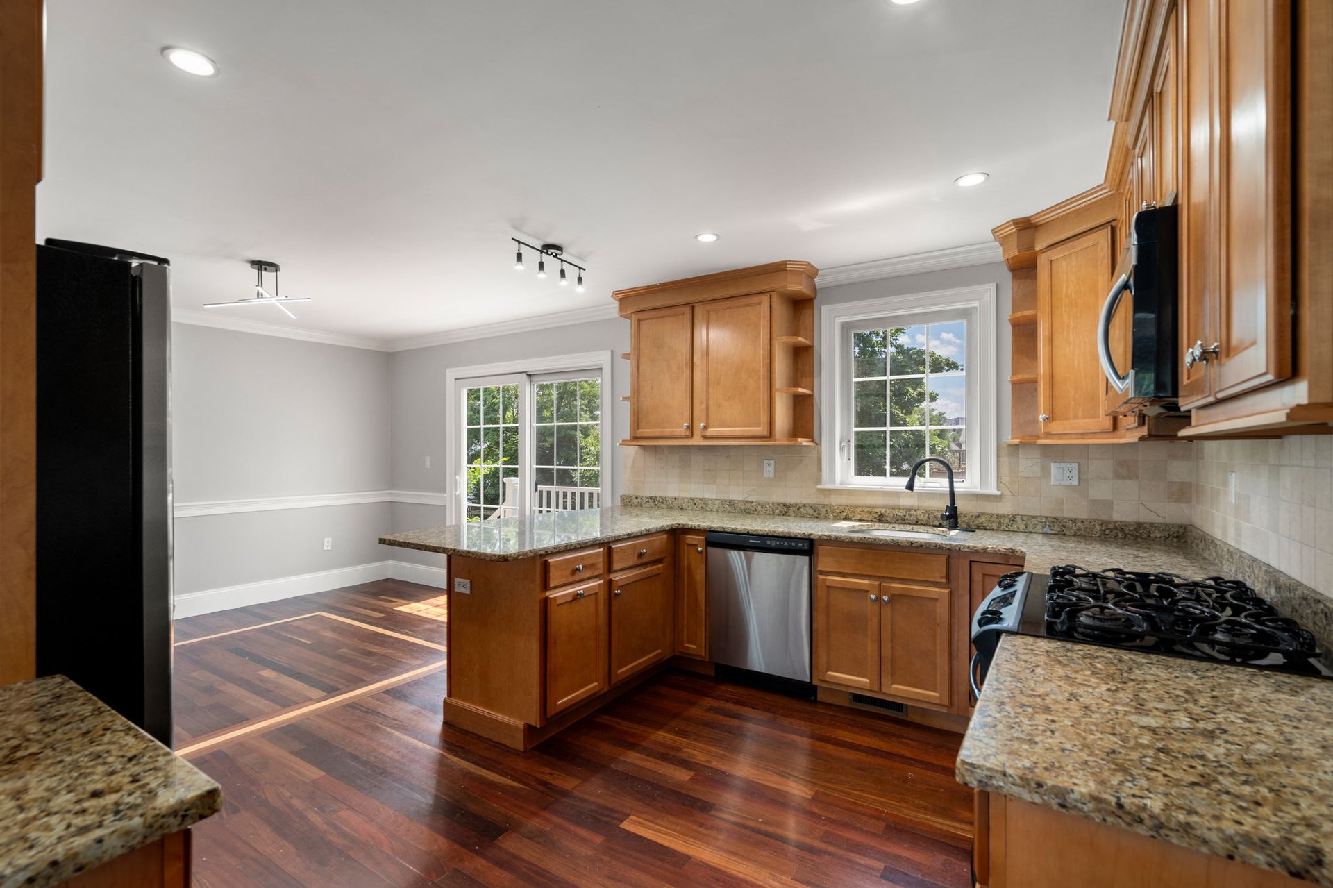 12 Trafford St. # 2