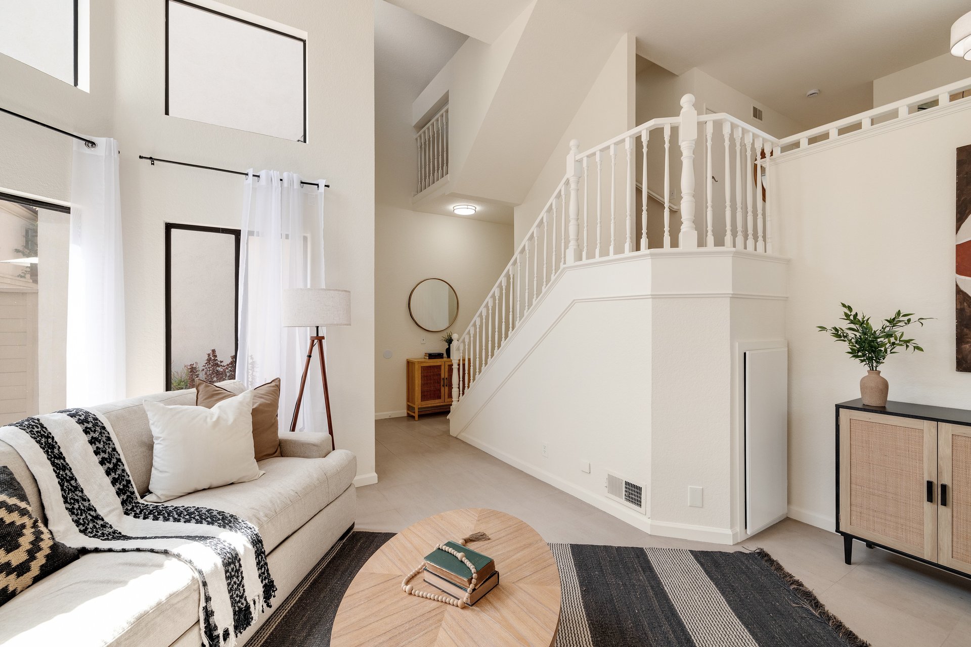 324 N Francisca Avenue Unit 5