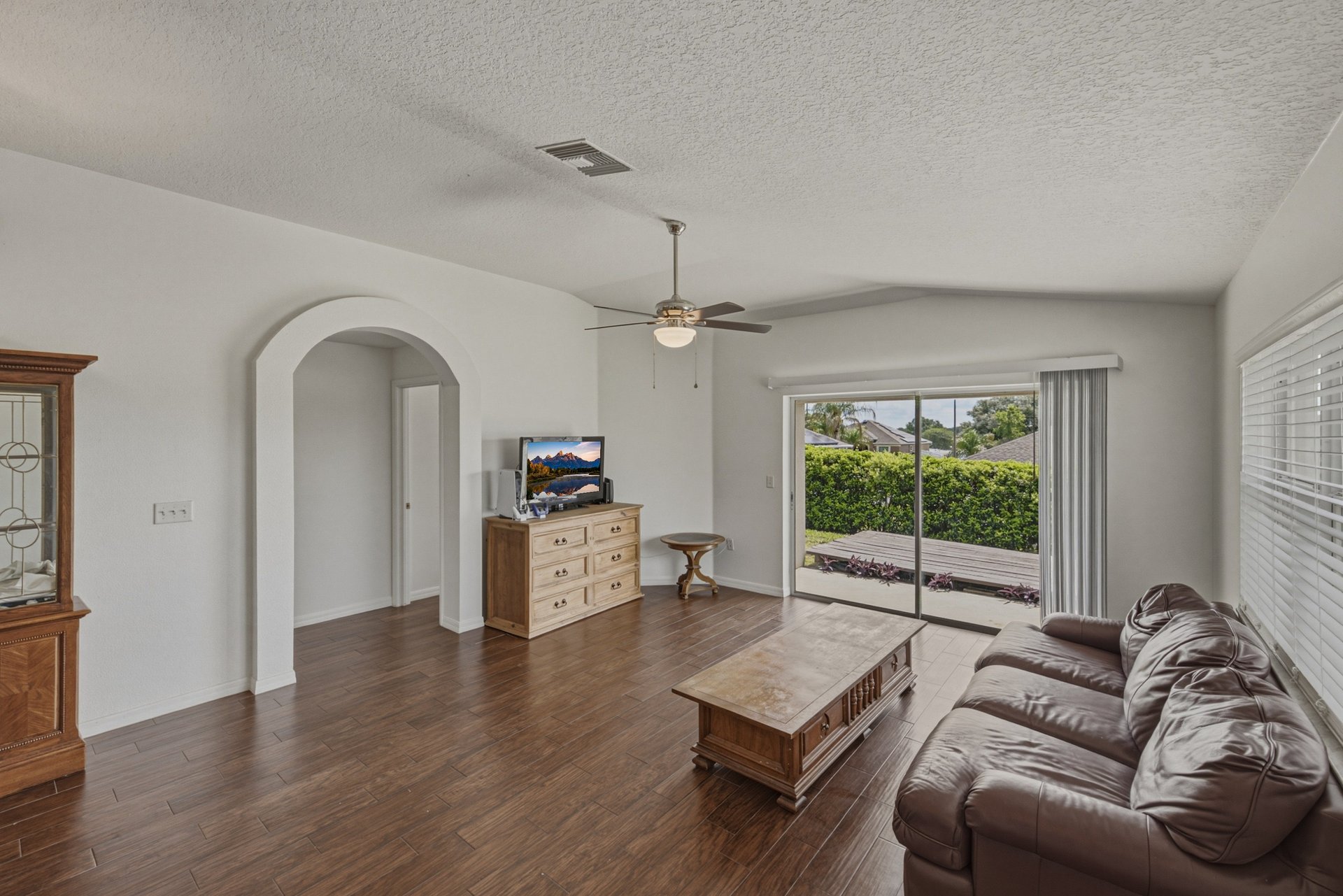7552 JENO ST