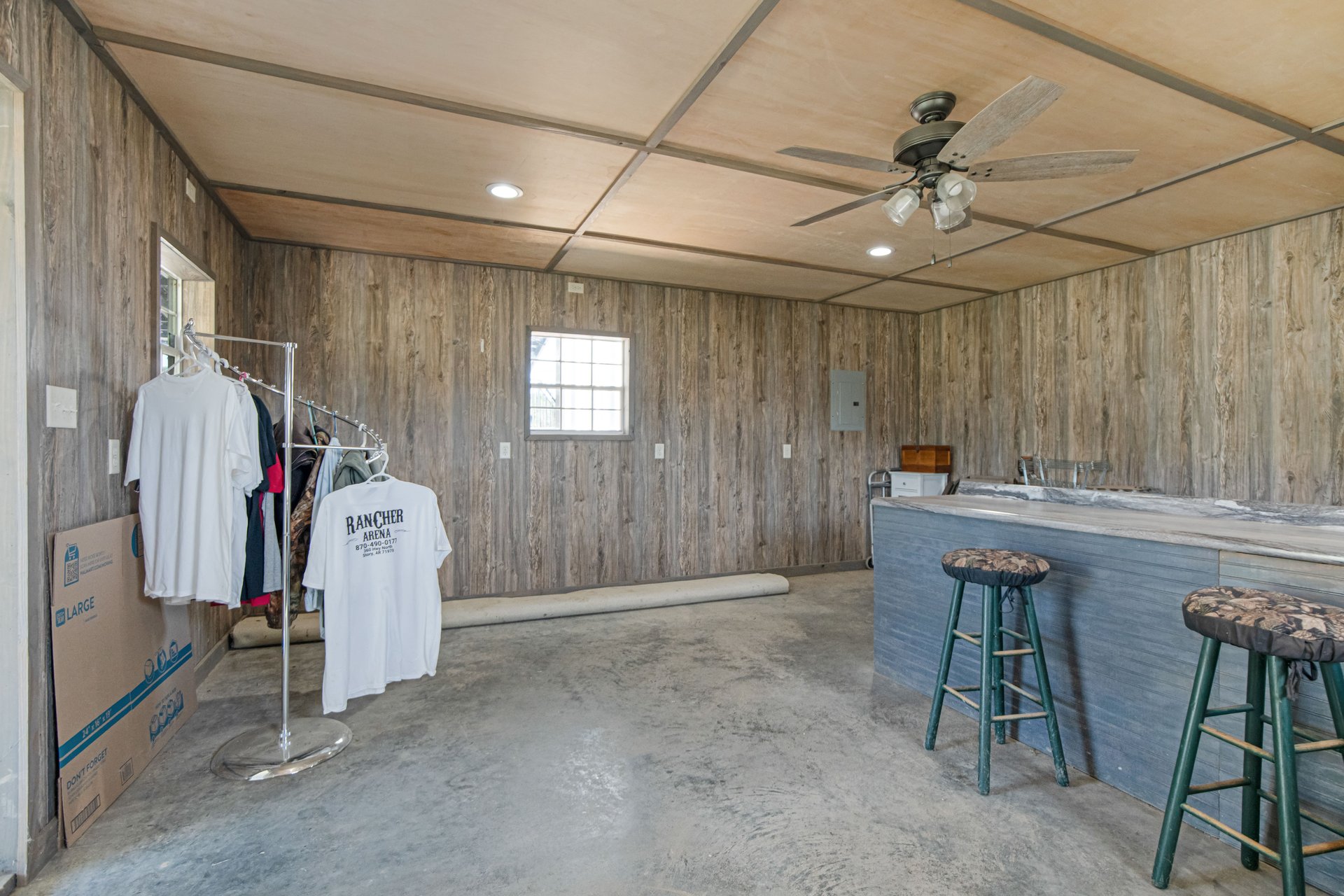 185 Acre Horse and Cattle Ranch