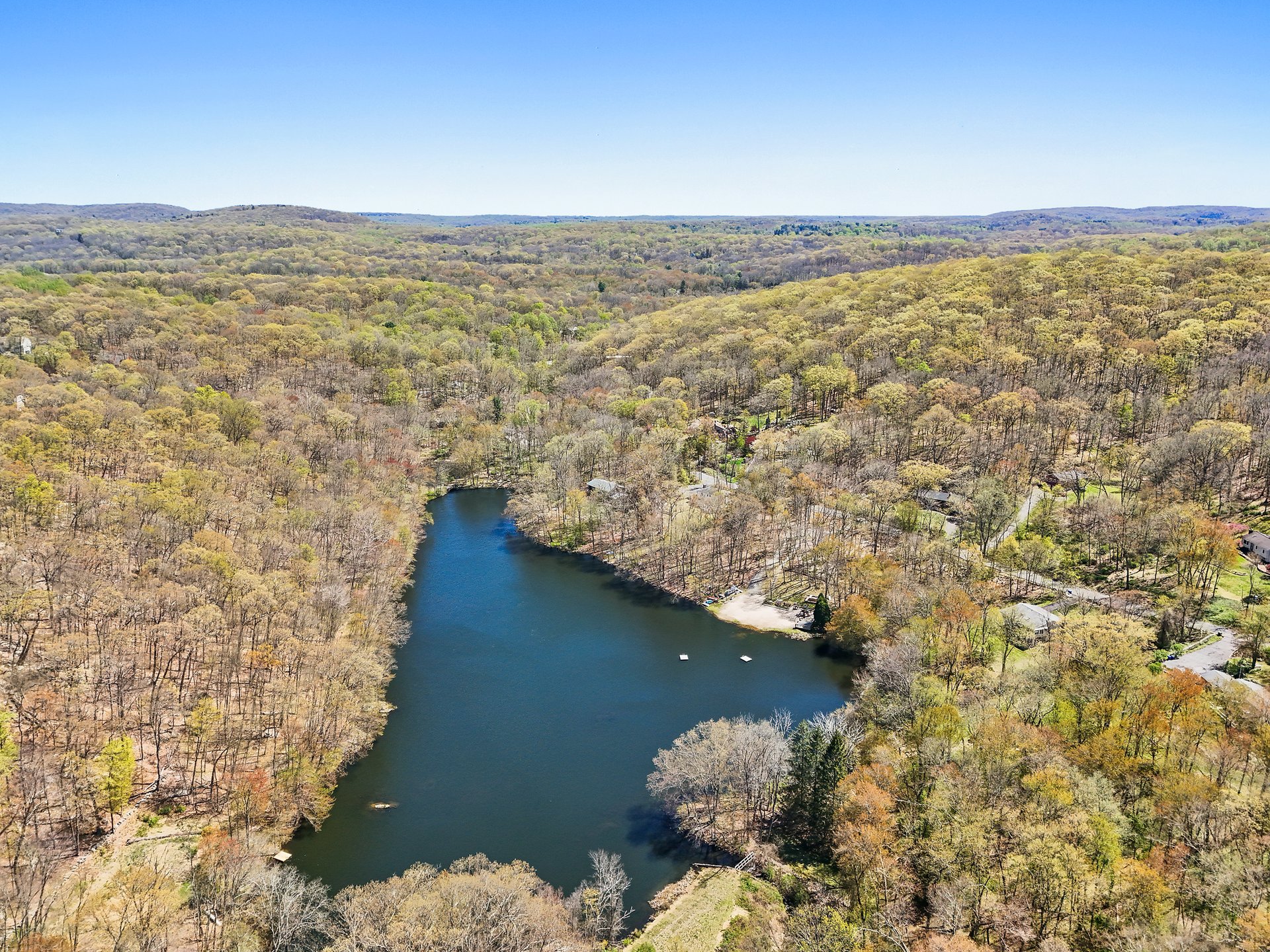 8 Deer Run Court