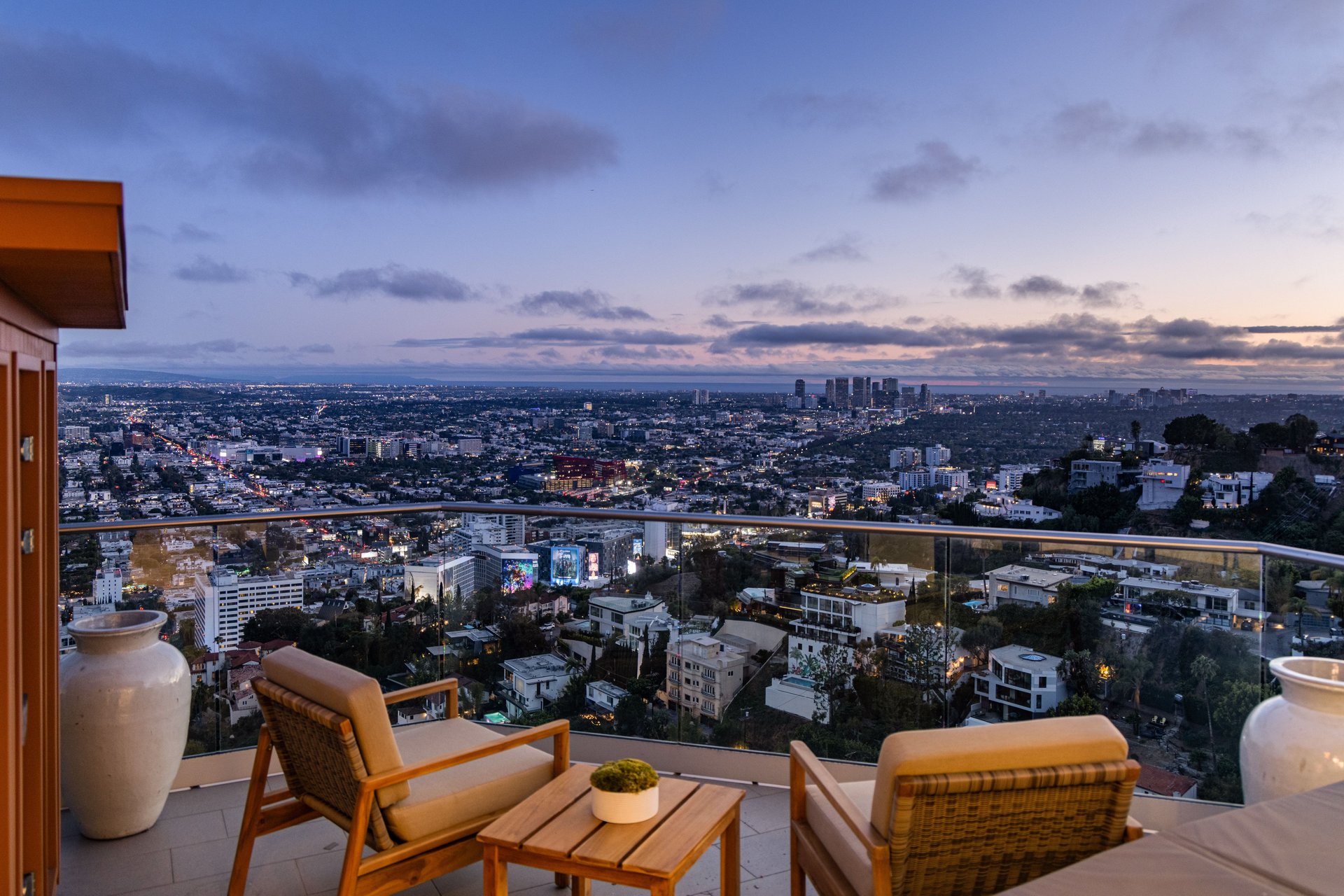 8572 Hillside Ave, Sunset Strip