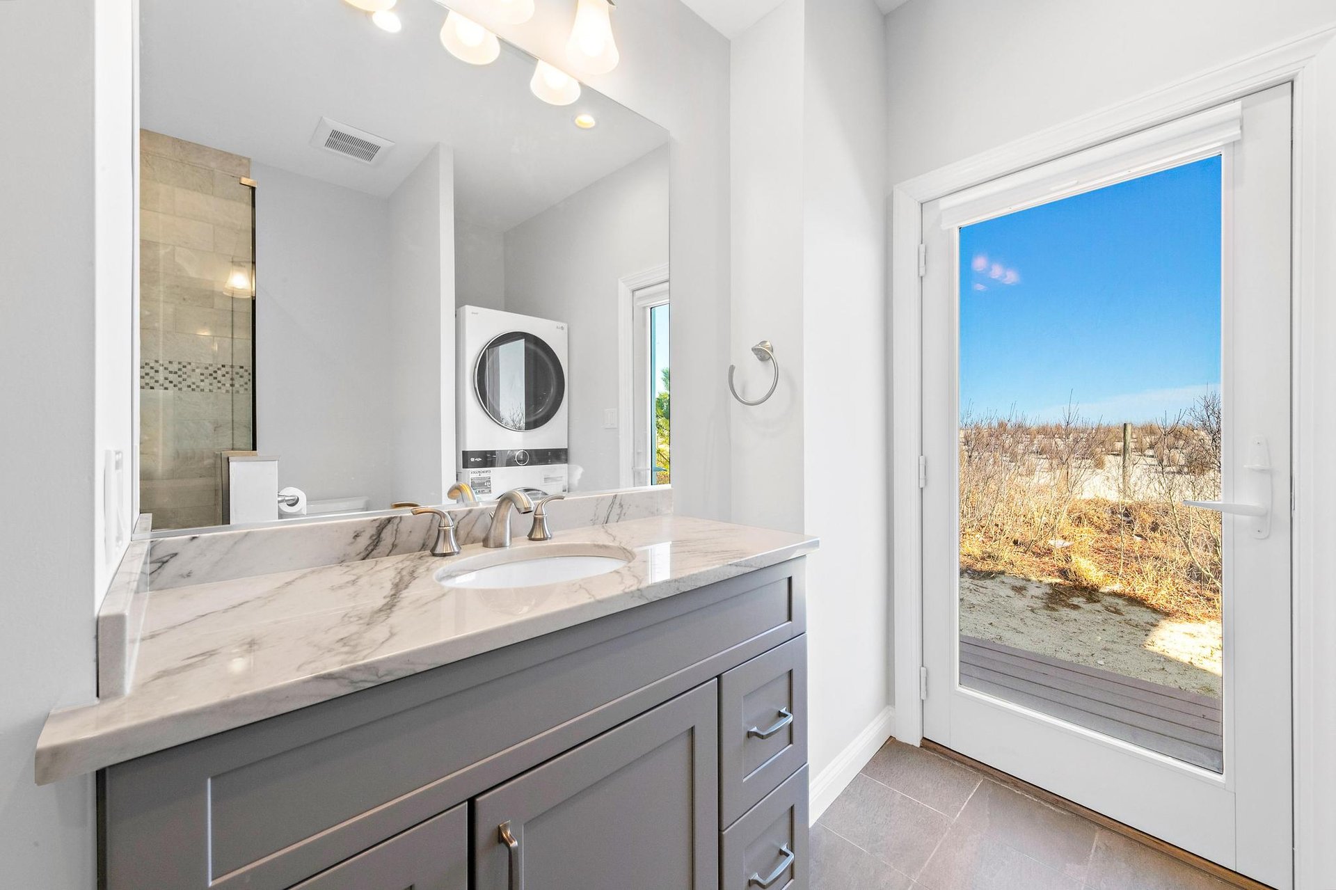 4109 Ocean Blvd, 7 Bedroom