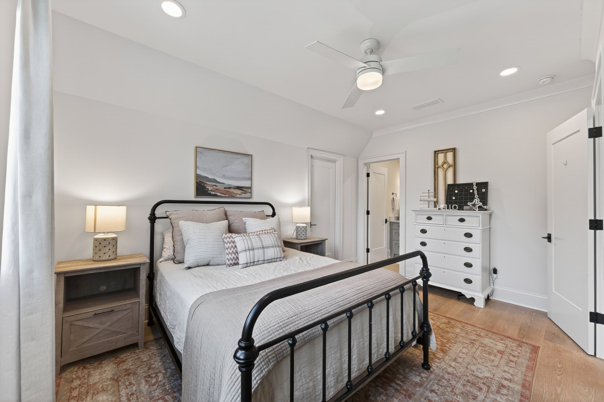 10170 Cedar Ridge Drive