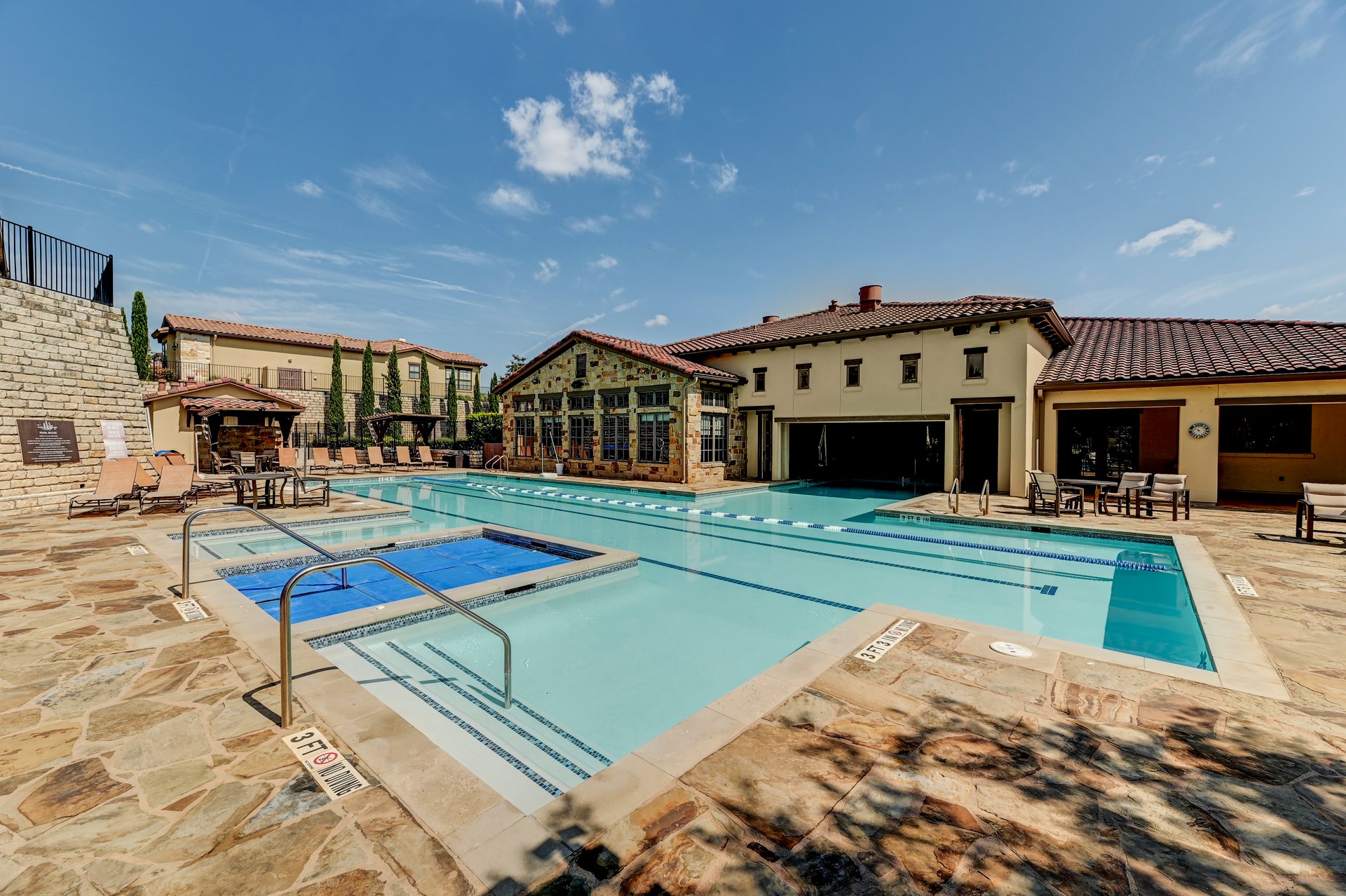 102 Gallia Drive #3