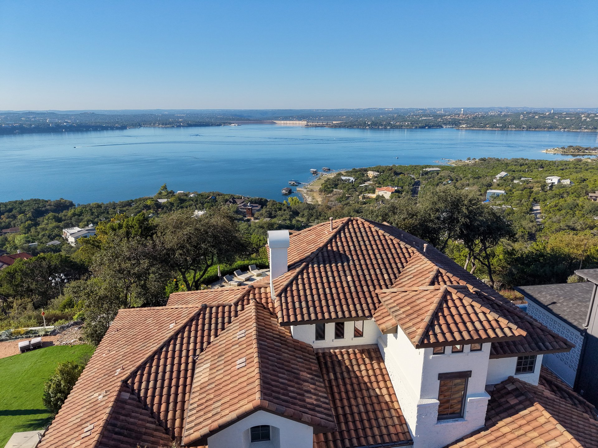 13907 Panorama Dr