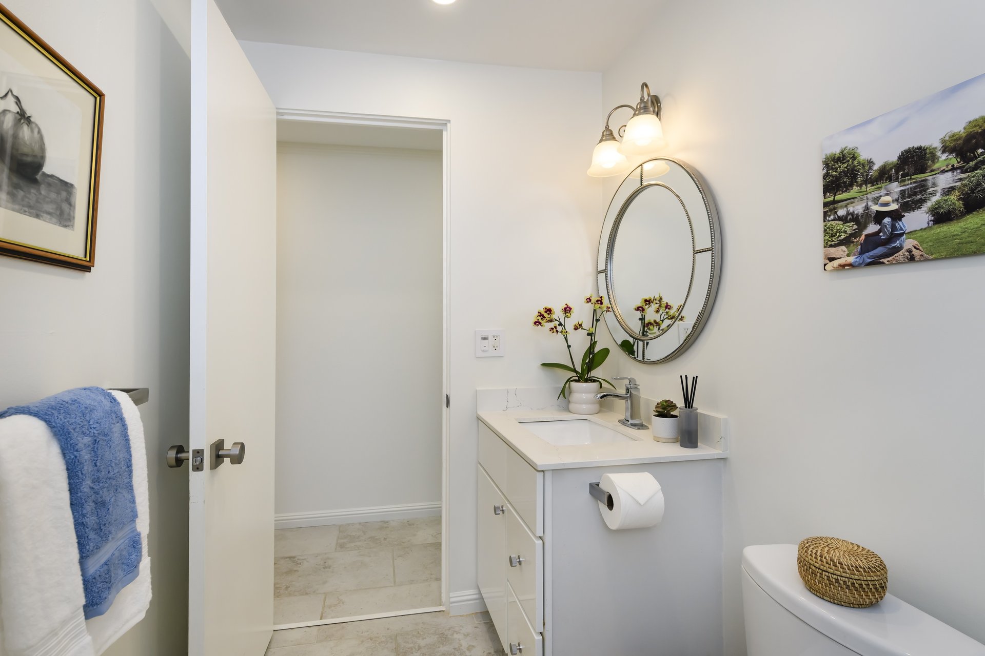 Charming Condo Offering Country Club Appeal- Represented Seller