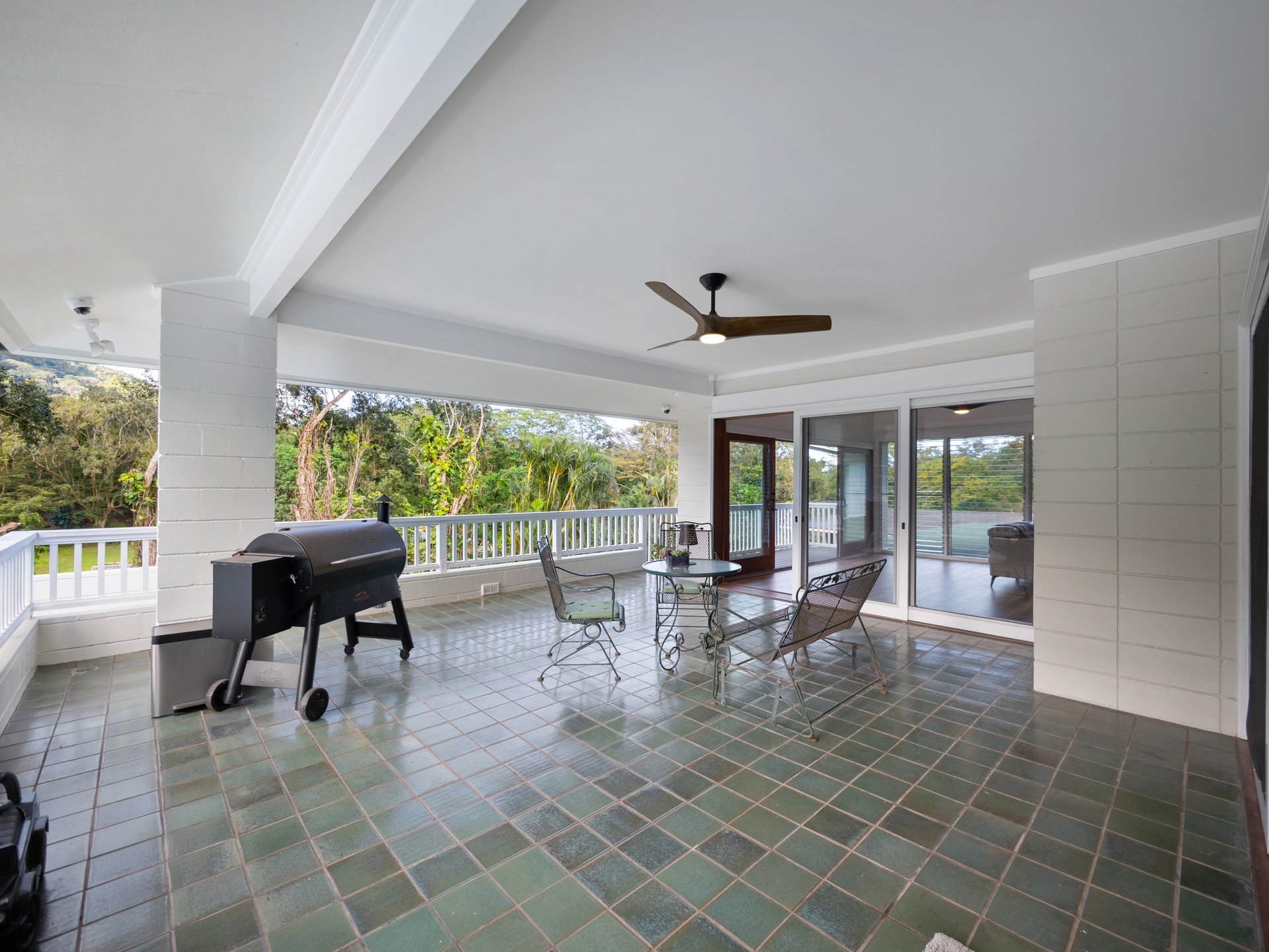 969 Auloa Road