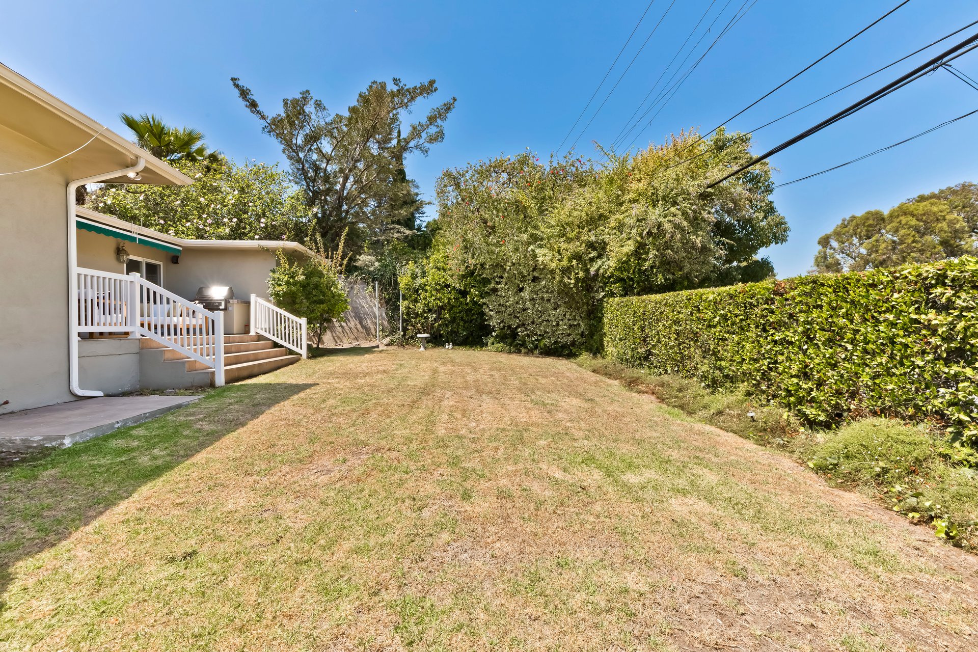 2302 Duxbury Cir, Beverlywood