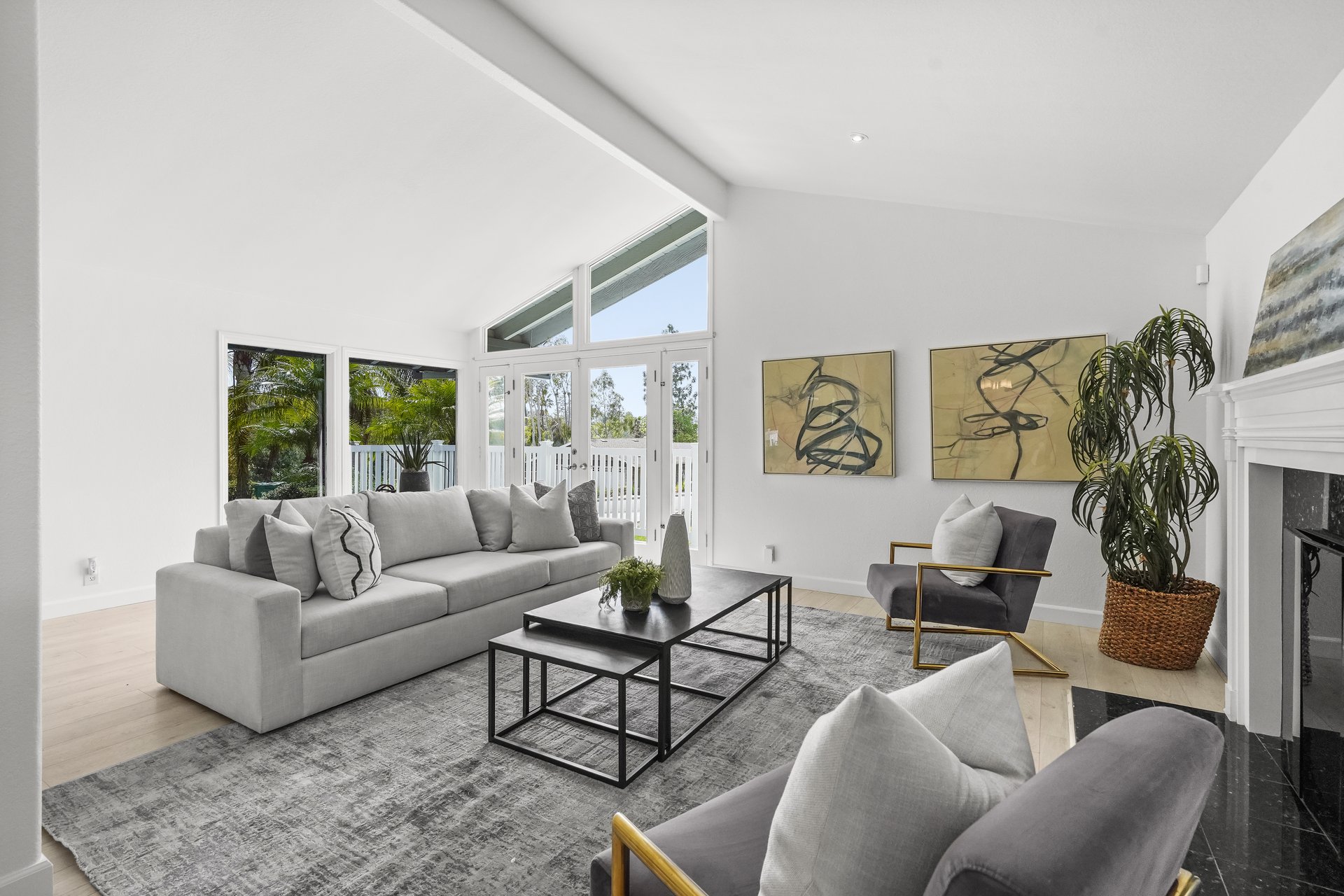 HAUS sold off Market // North Tustin 