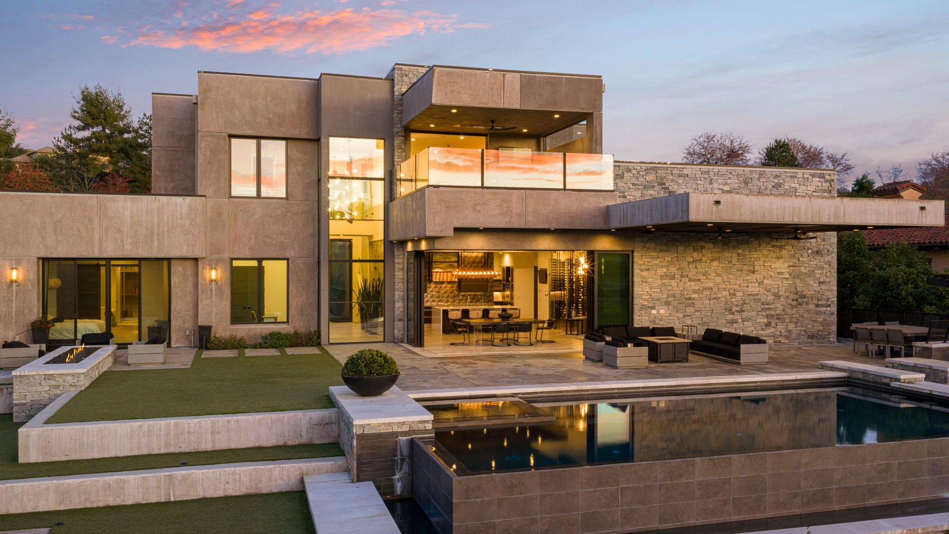 4573 Greenview Drive