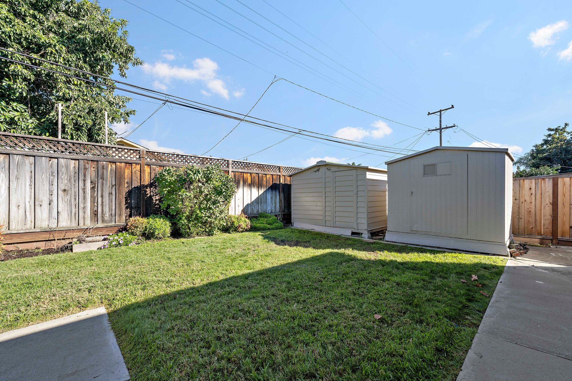 1434 Sunshadow Lane