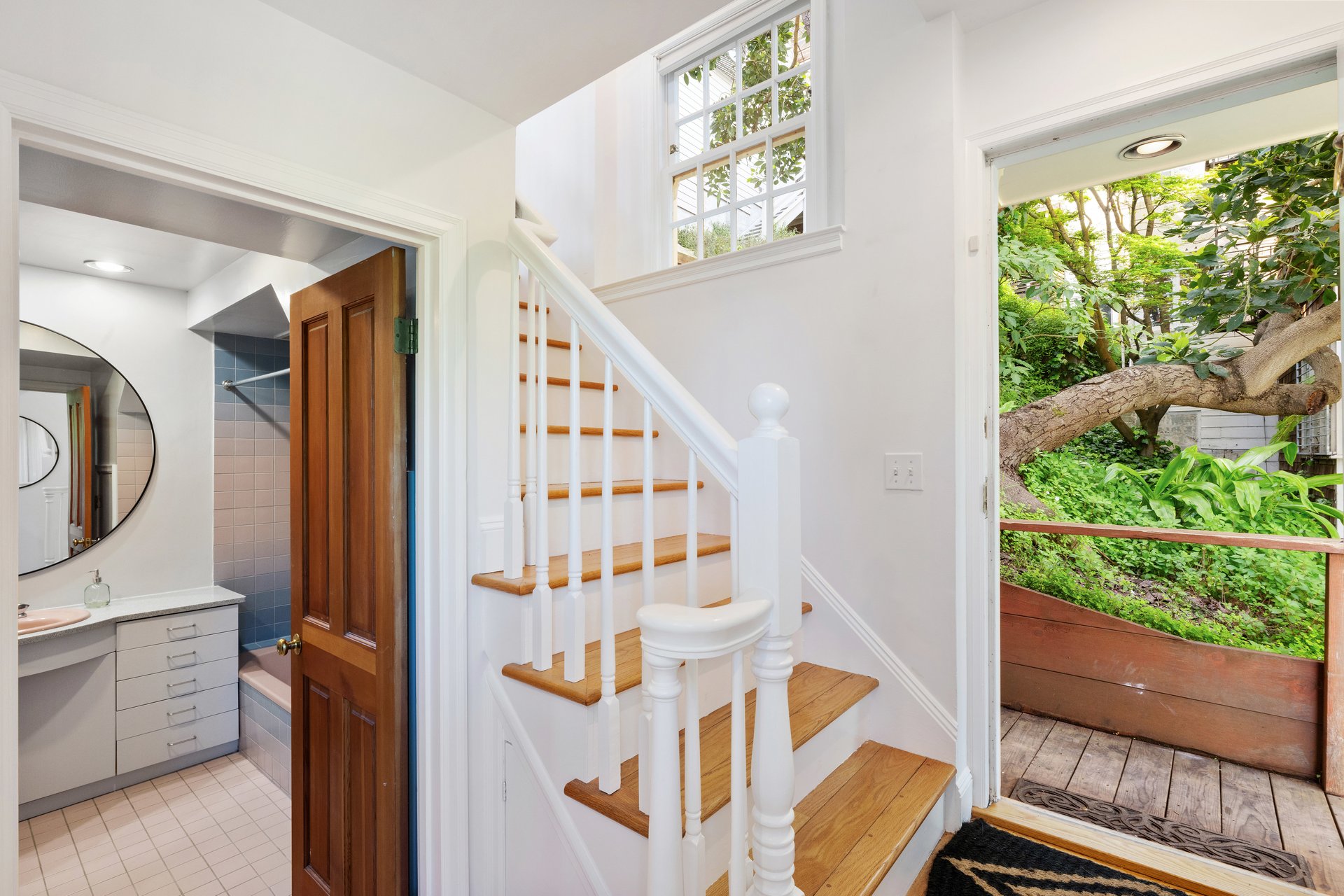 Iconic Filbert Steps Cottage