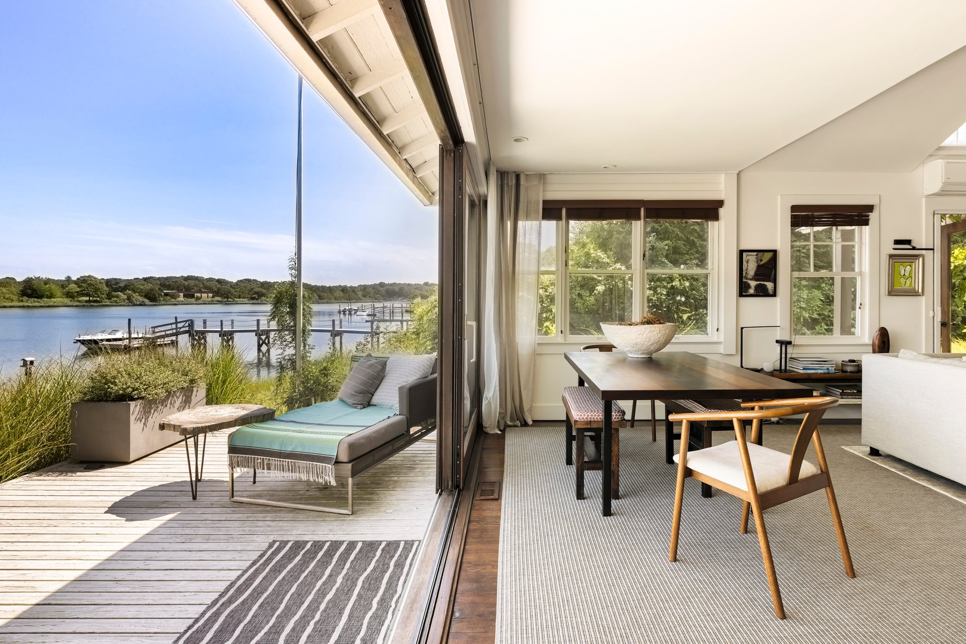 3 BayView Rd