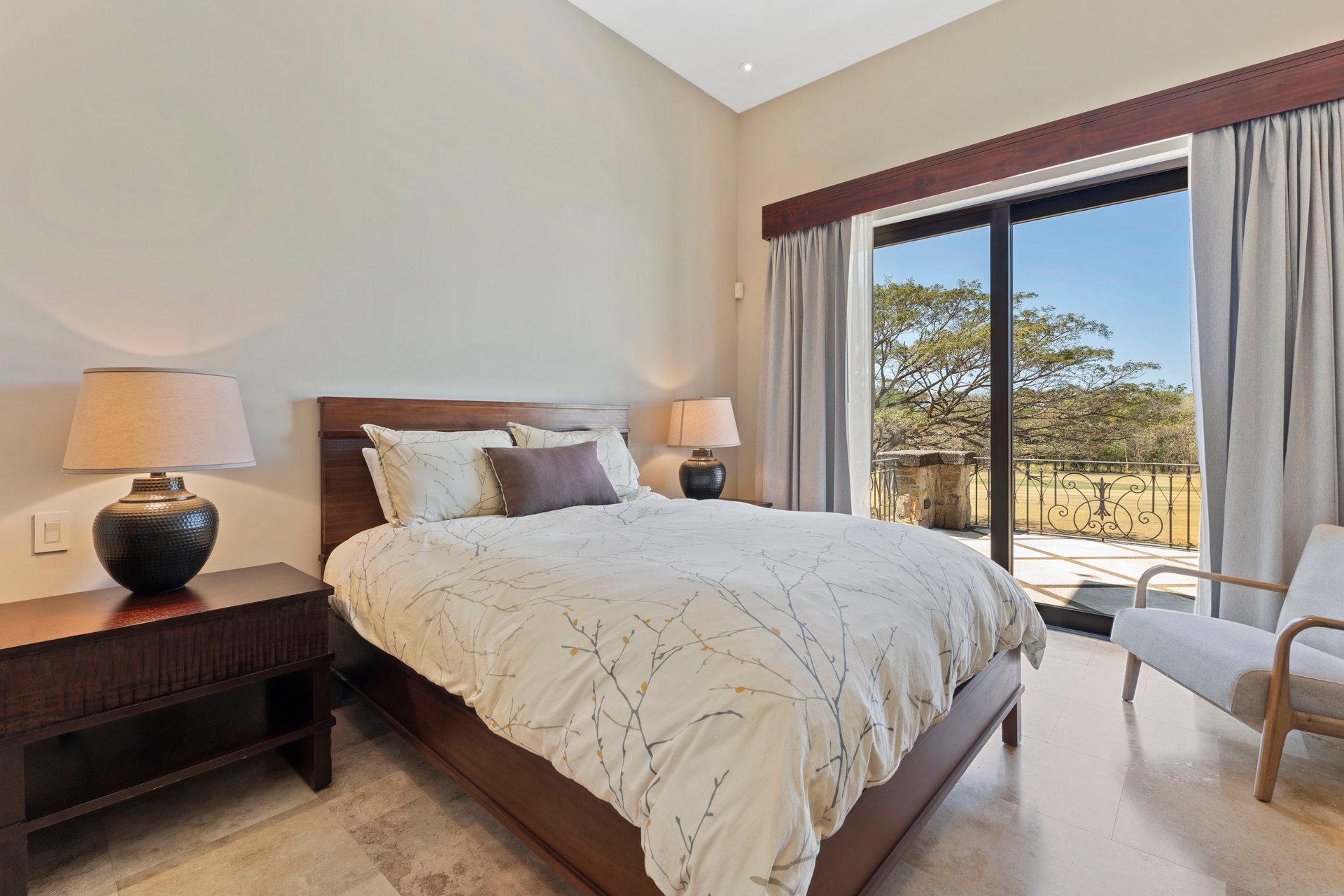 La Dulce Vida 7 | Exclusive 5-Bedroom Mansion in La Dulce Vida, Hacienda Pinilla. Unmatched Elegance & Privacy