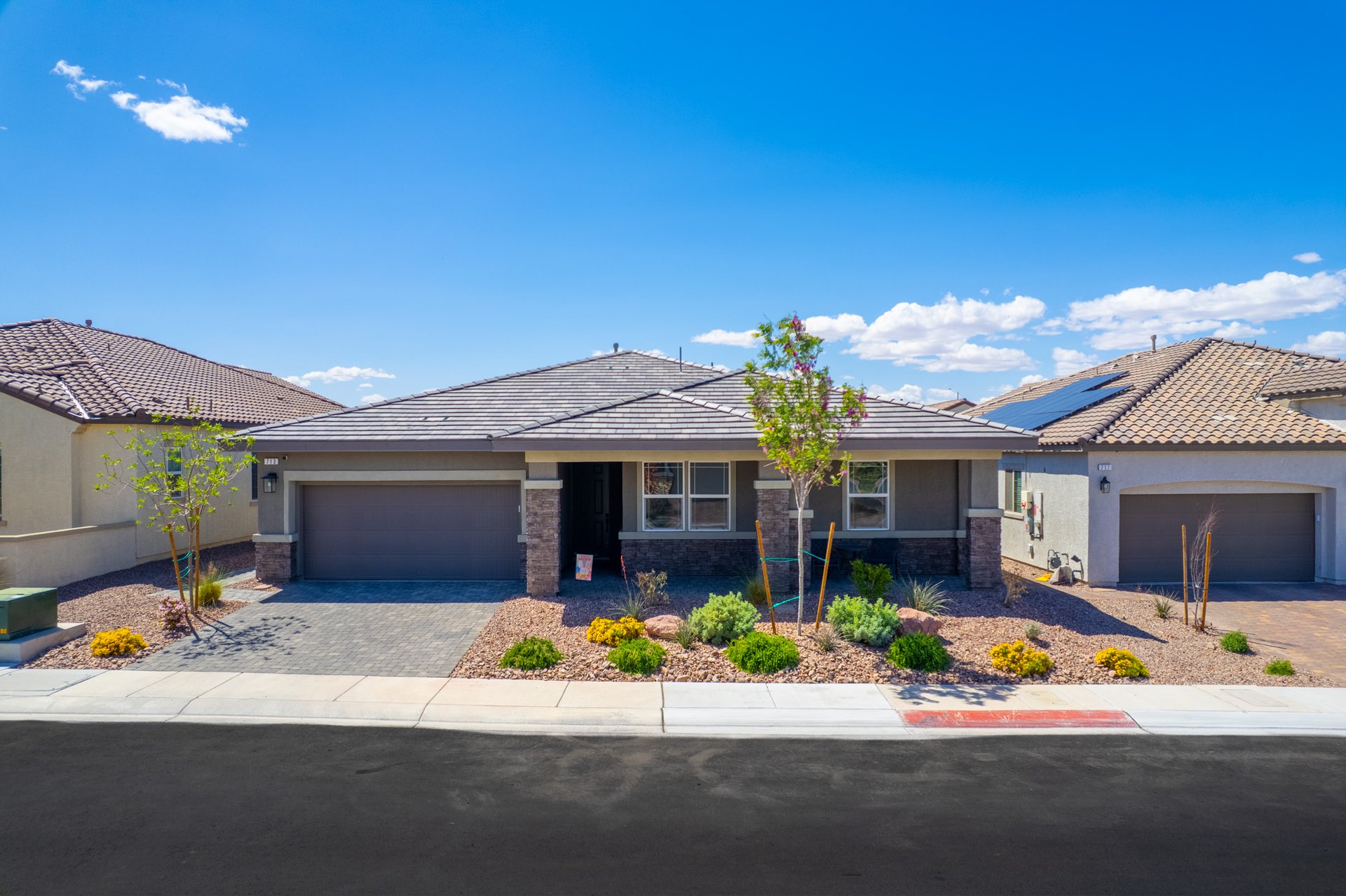 713 Monroe Hill