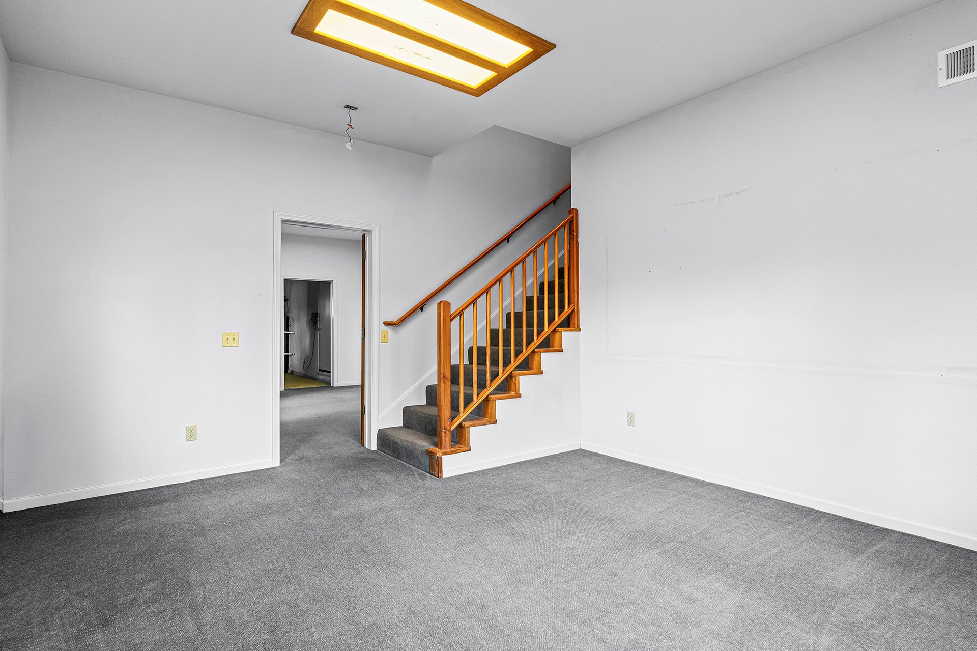 13424 Adrian Drive