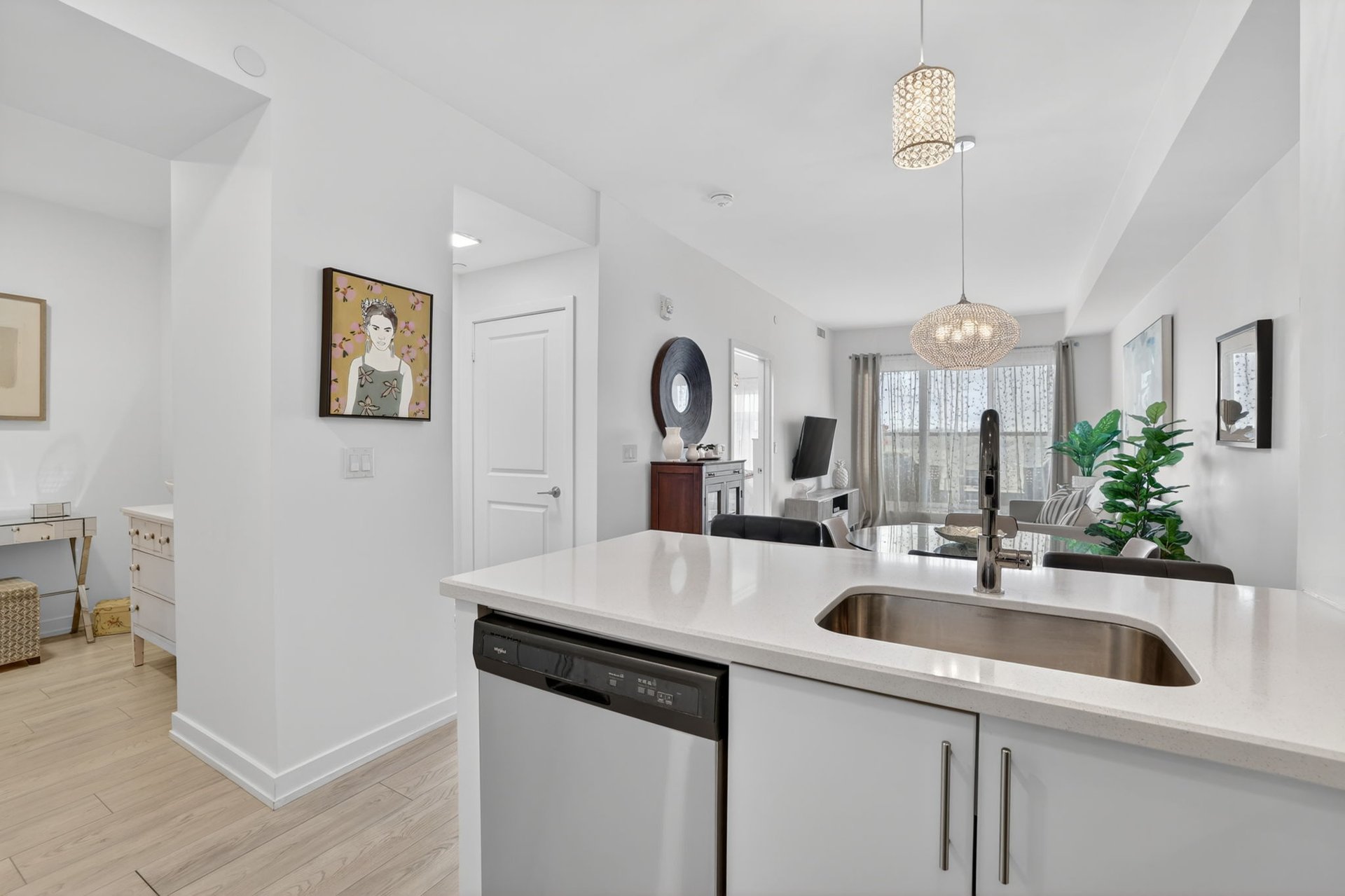 #246 - 555 William Graham Drive