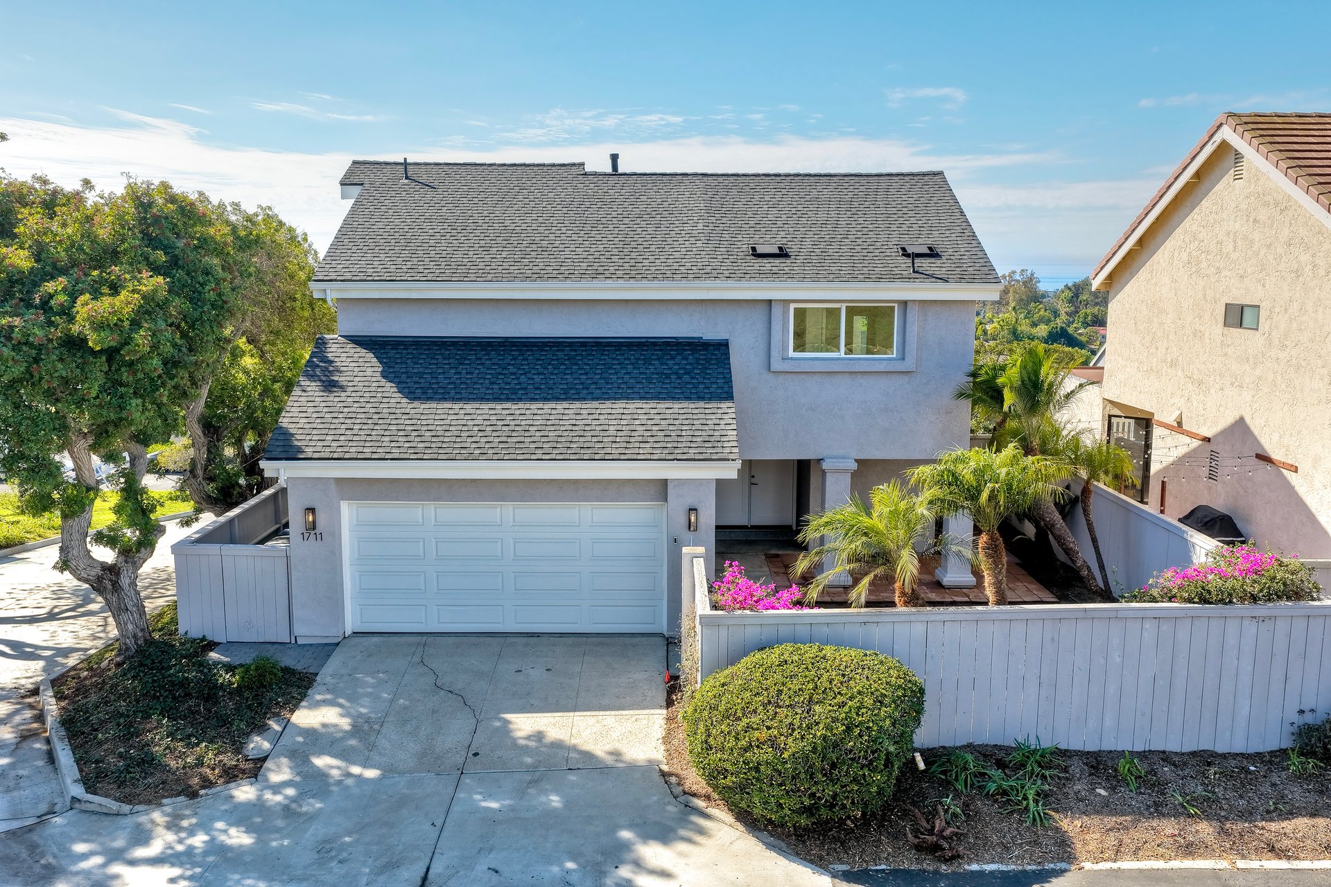 1711 Burgundy Rd