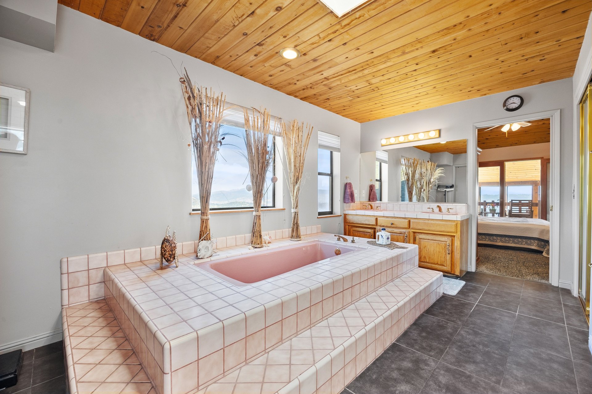 Views & Private 4.44-Acre Retreat | 24930 Paramount Drive