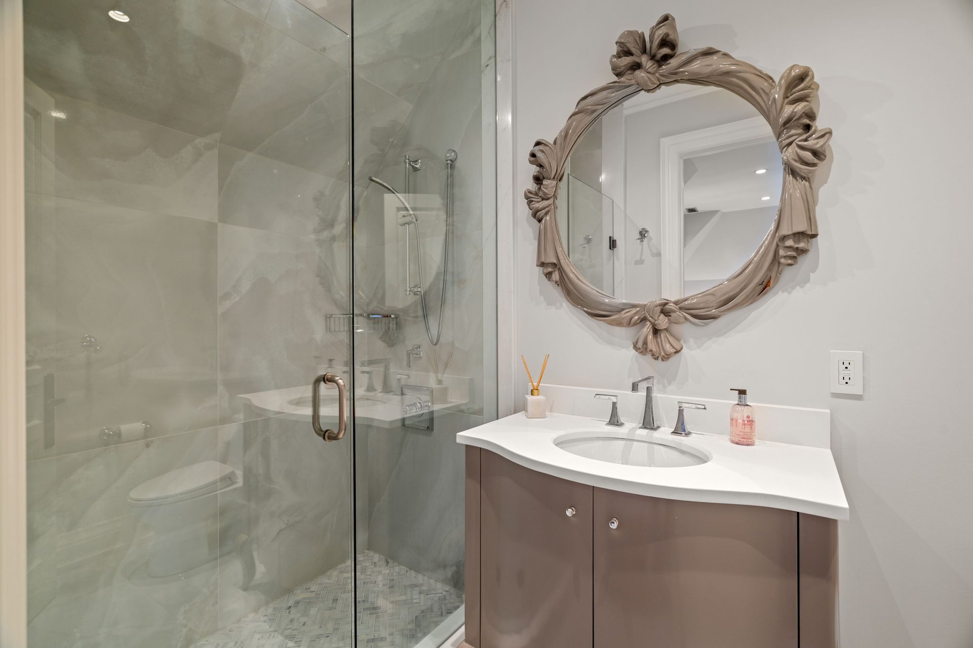 Opulent Elegance