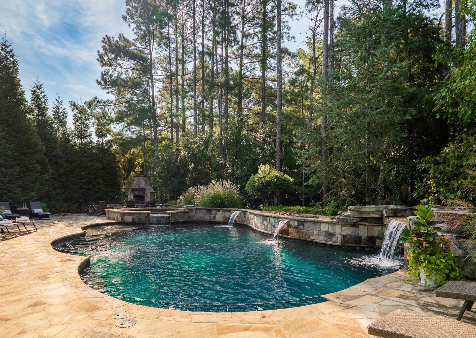 16555 Quayside Drive
