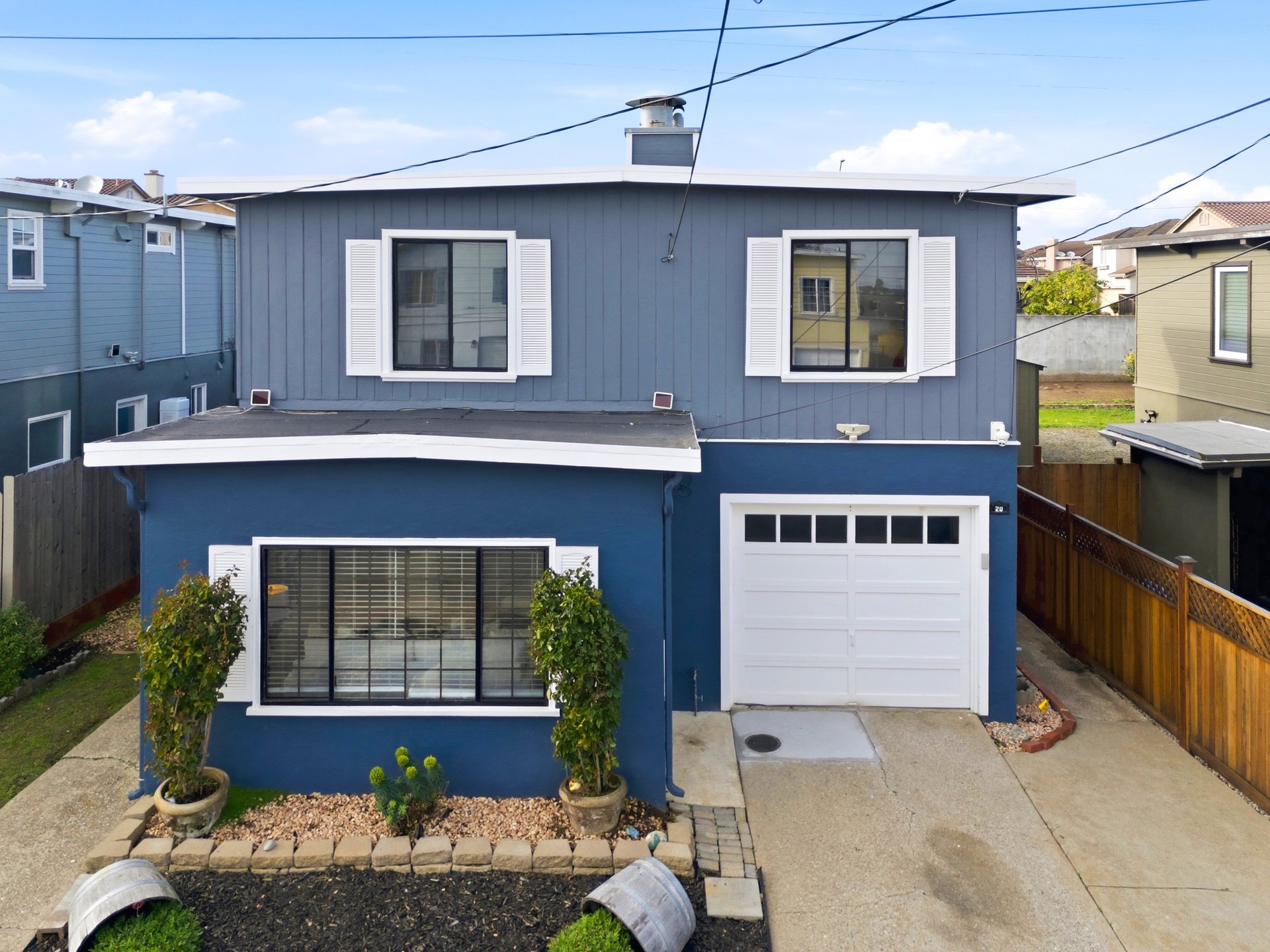 20 San Felipe Ave