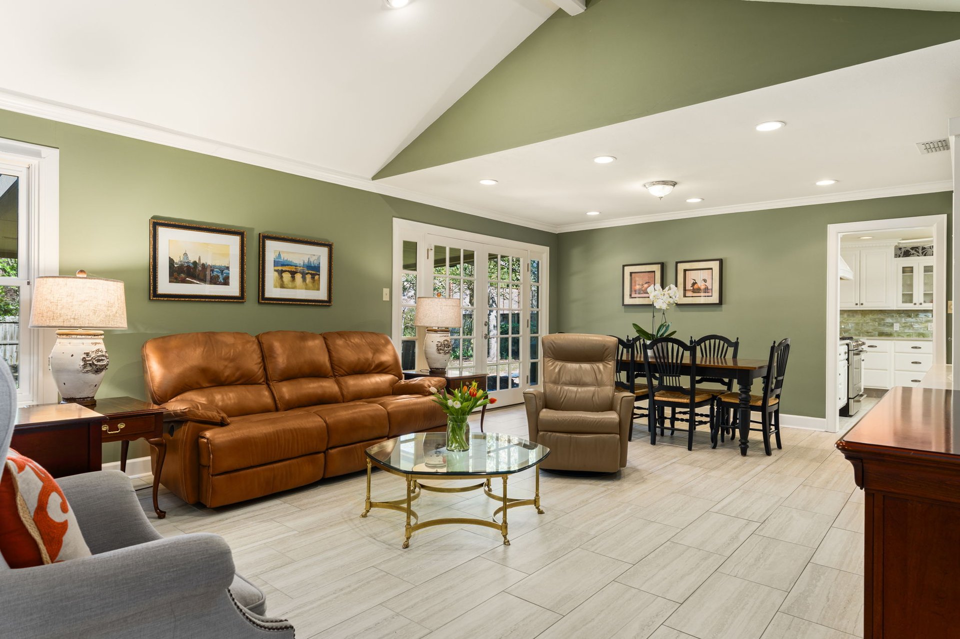 4216 Tallowood DR