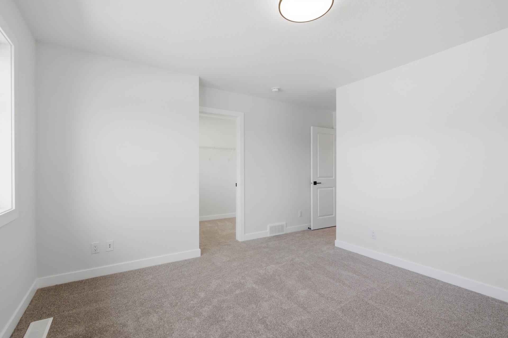 35 Belvedere Crescent SE