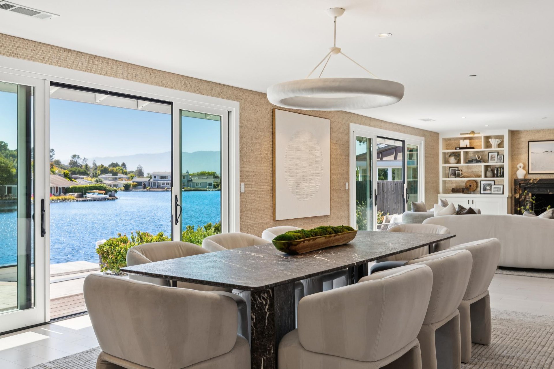 19 Peninsula