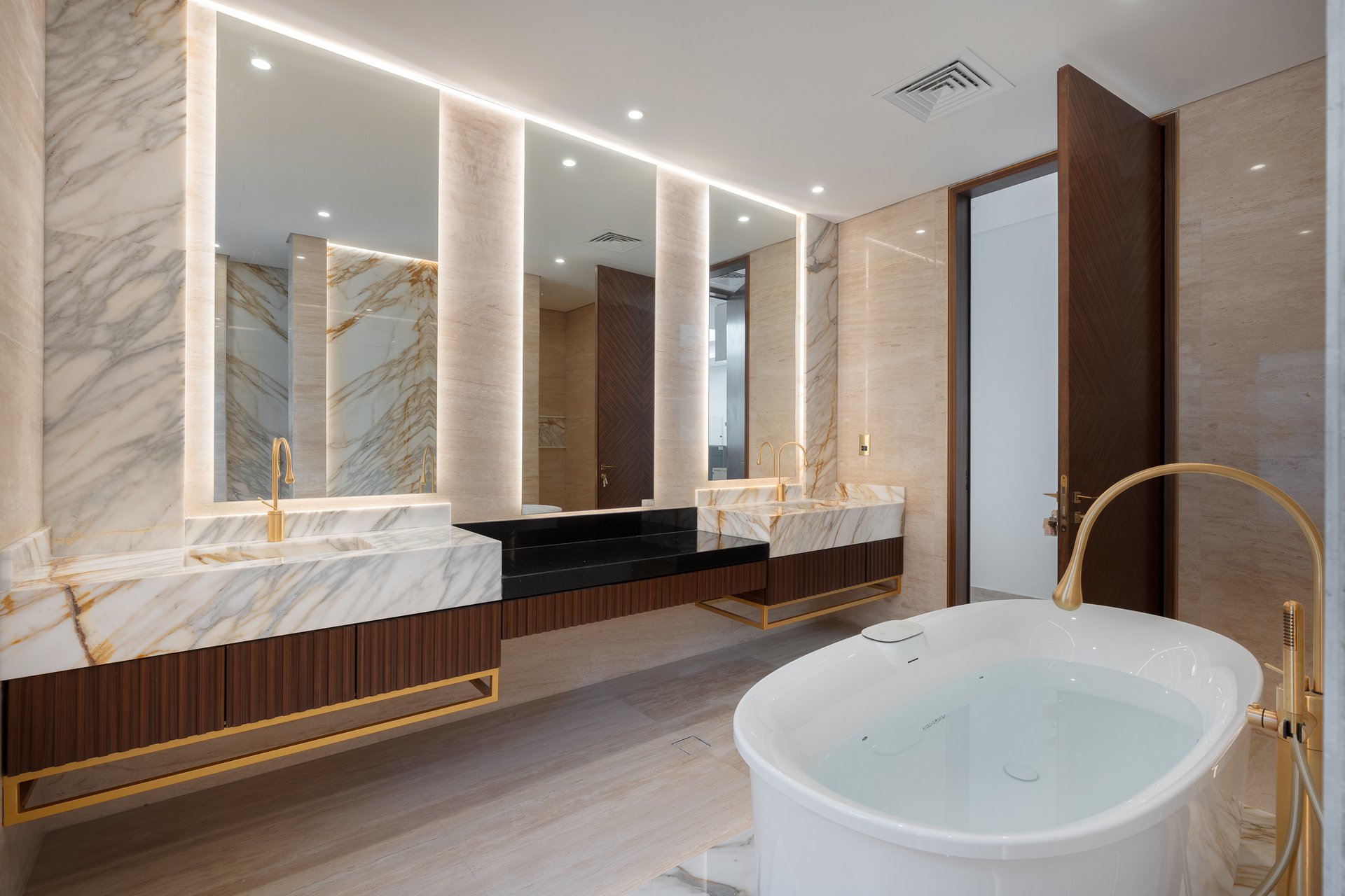 Jumeirah Bay Island Villa
