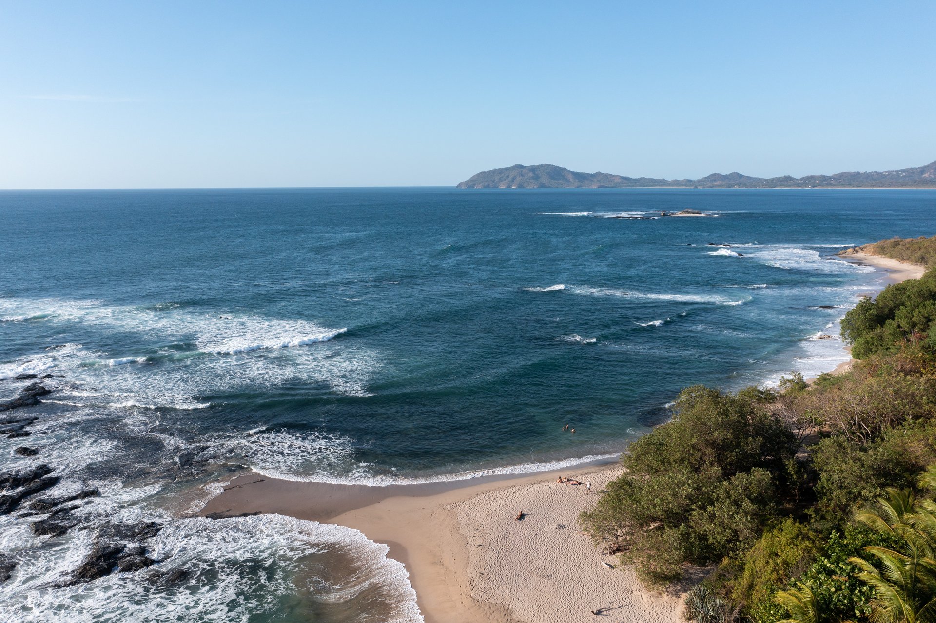 Villa Serena | Oceanfront Luxury in Playa Langosta