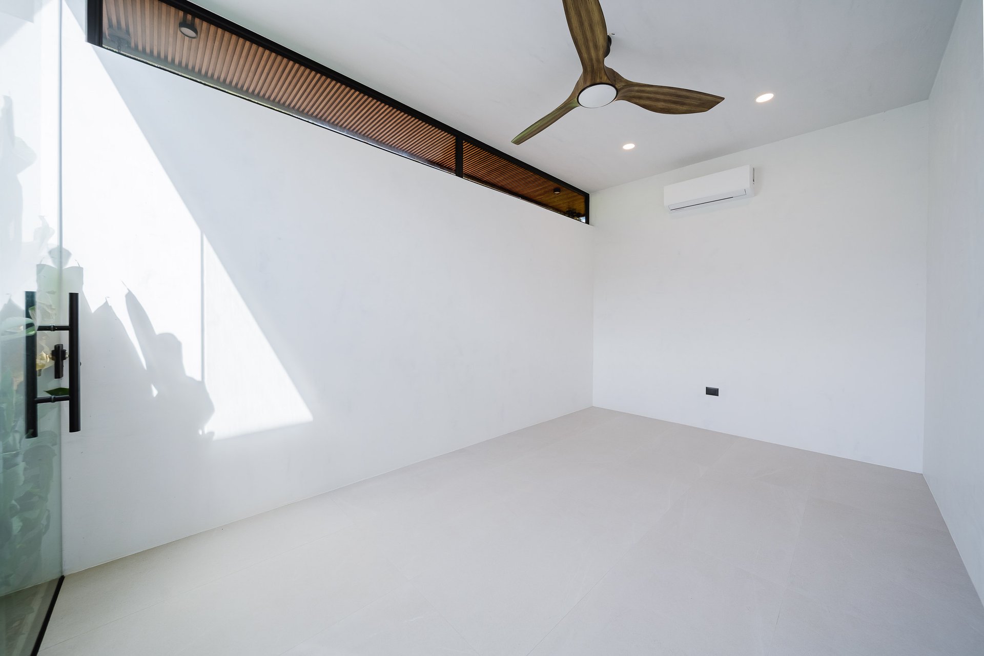 Finca Tranquila Brand New Luxury Residence