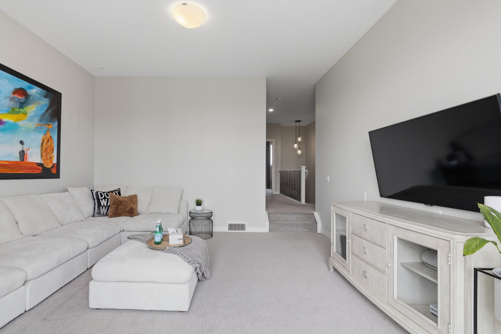 138 Ascot Crescent SW