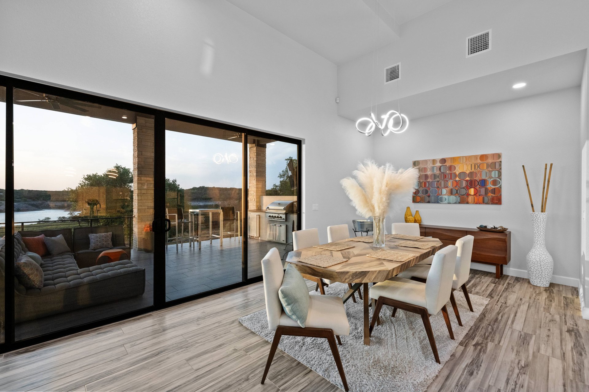 2912 Patriot Drive & 3002 Point Cove