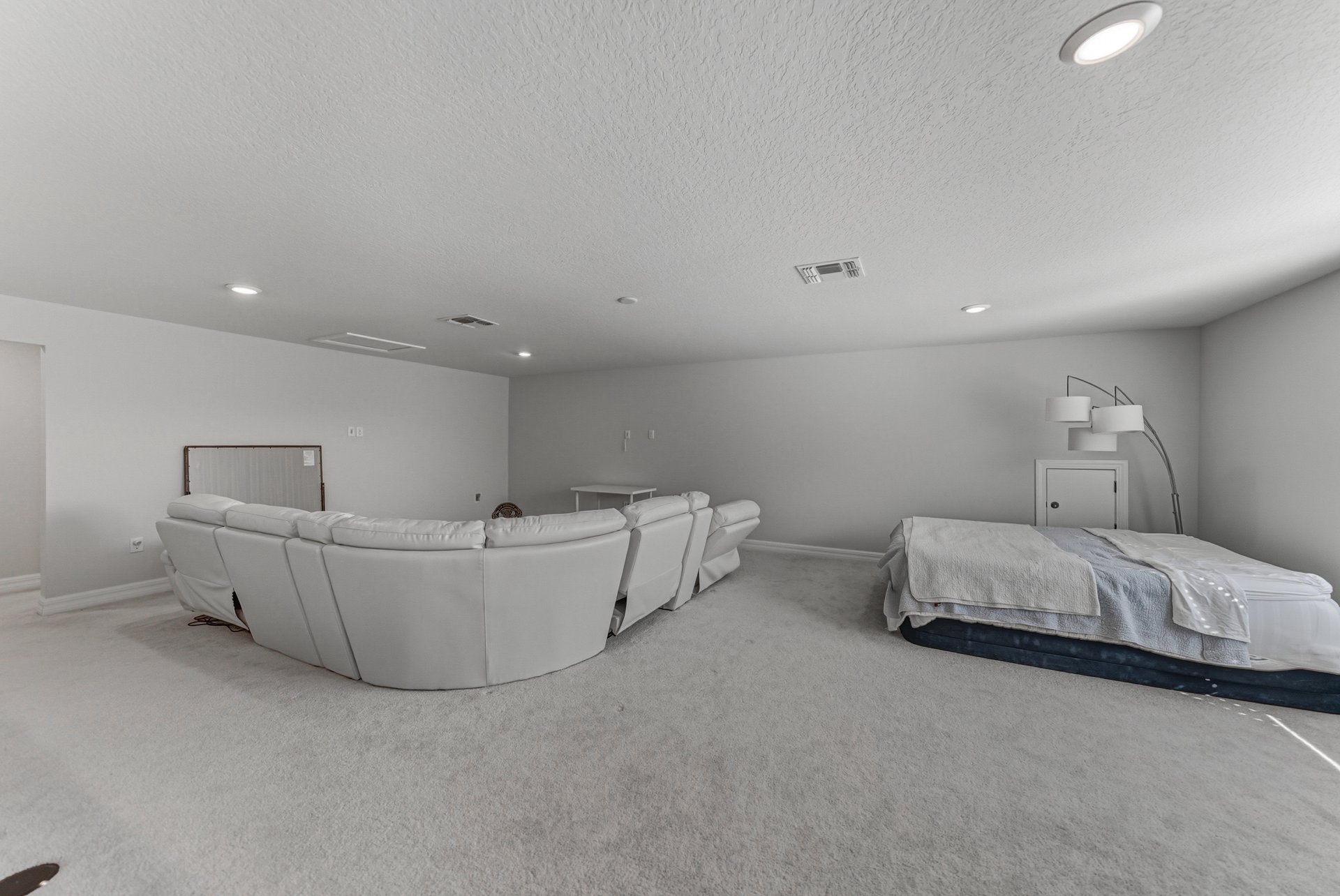 7430 POOL COMPASS LOOP